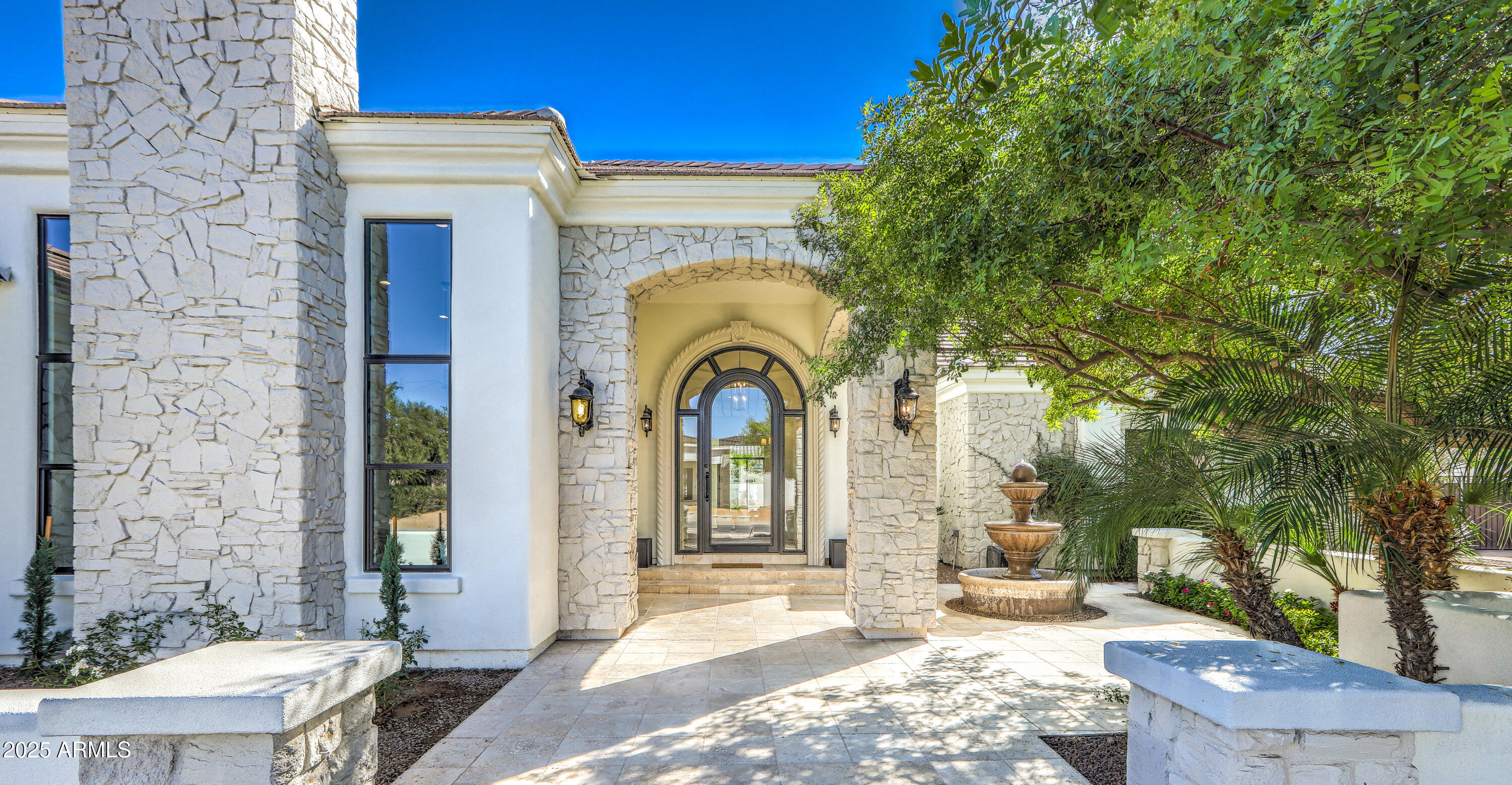 4401 E TAURUS Place