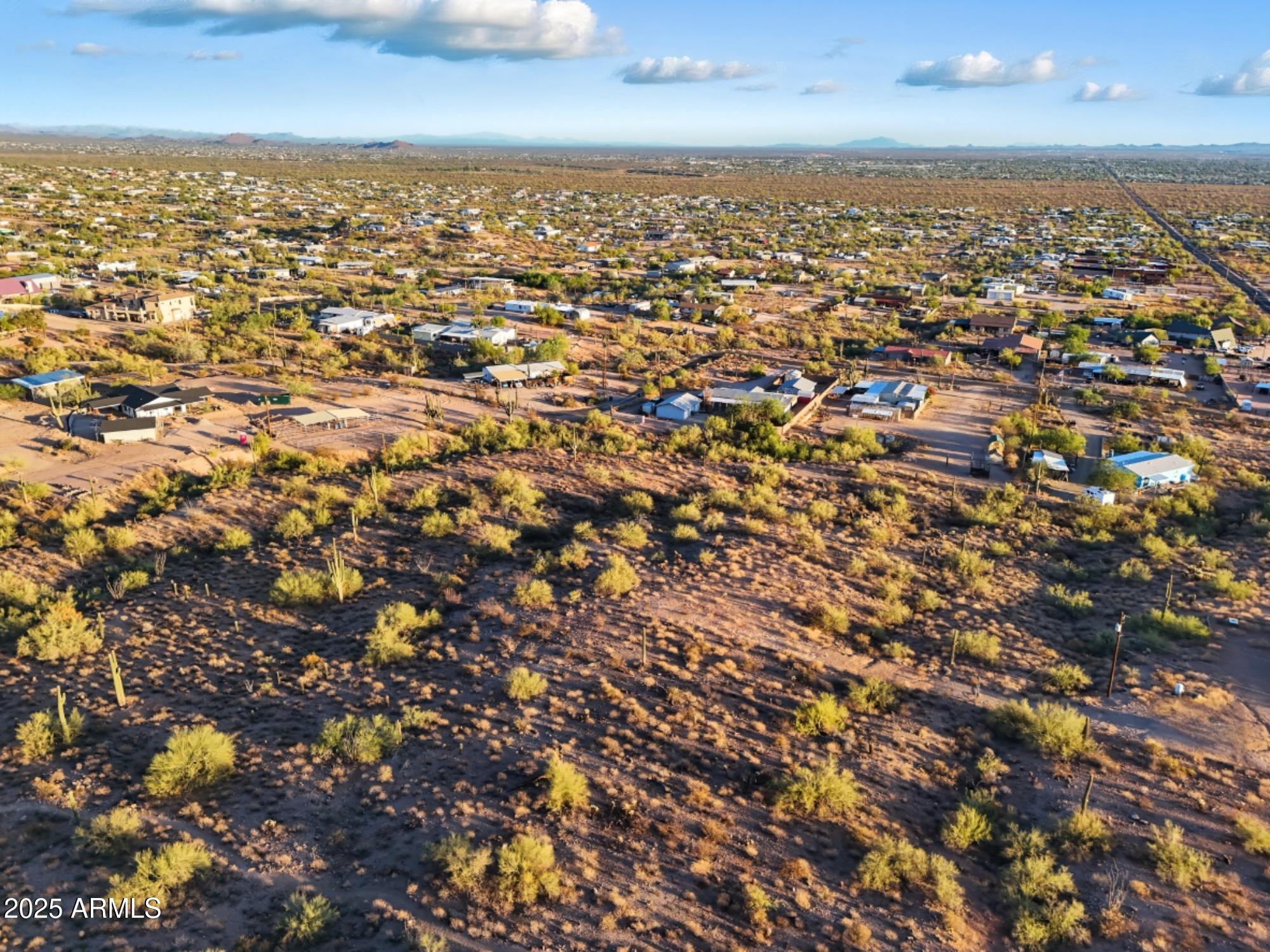 1575 W MCDOWELL Boulevard -