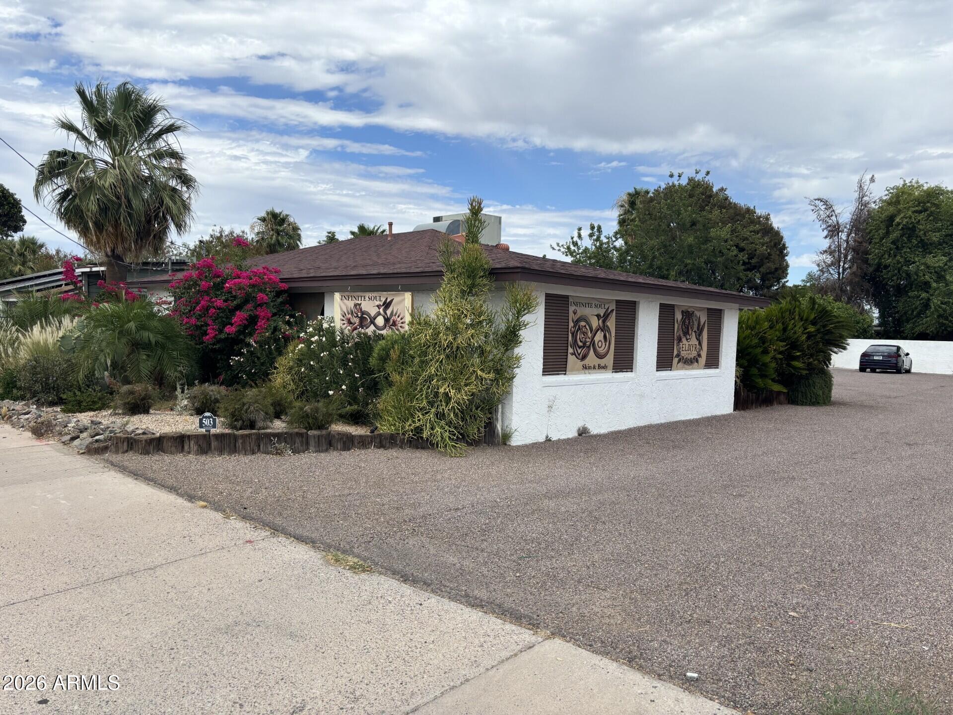 503 N ALMA SCHOOL Road