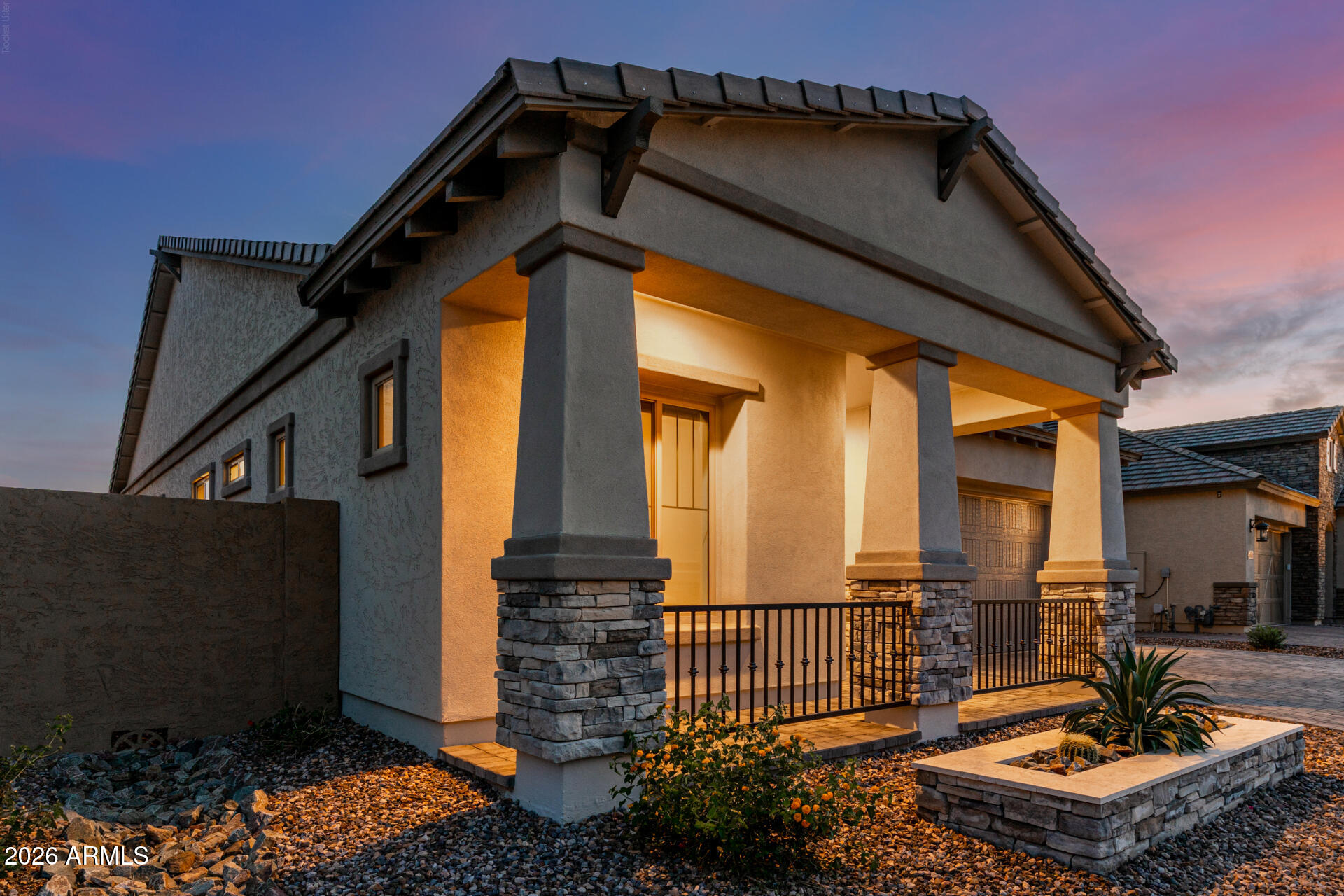 5711 E SCARLET Street