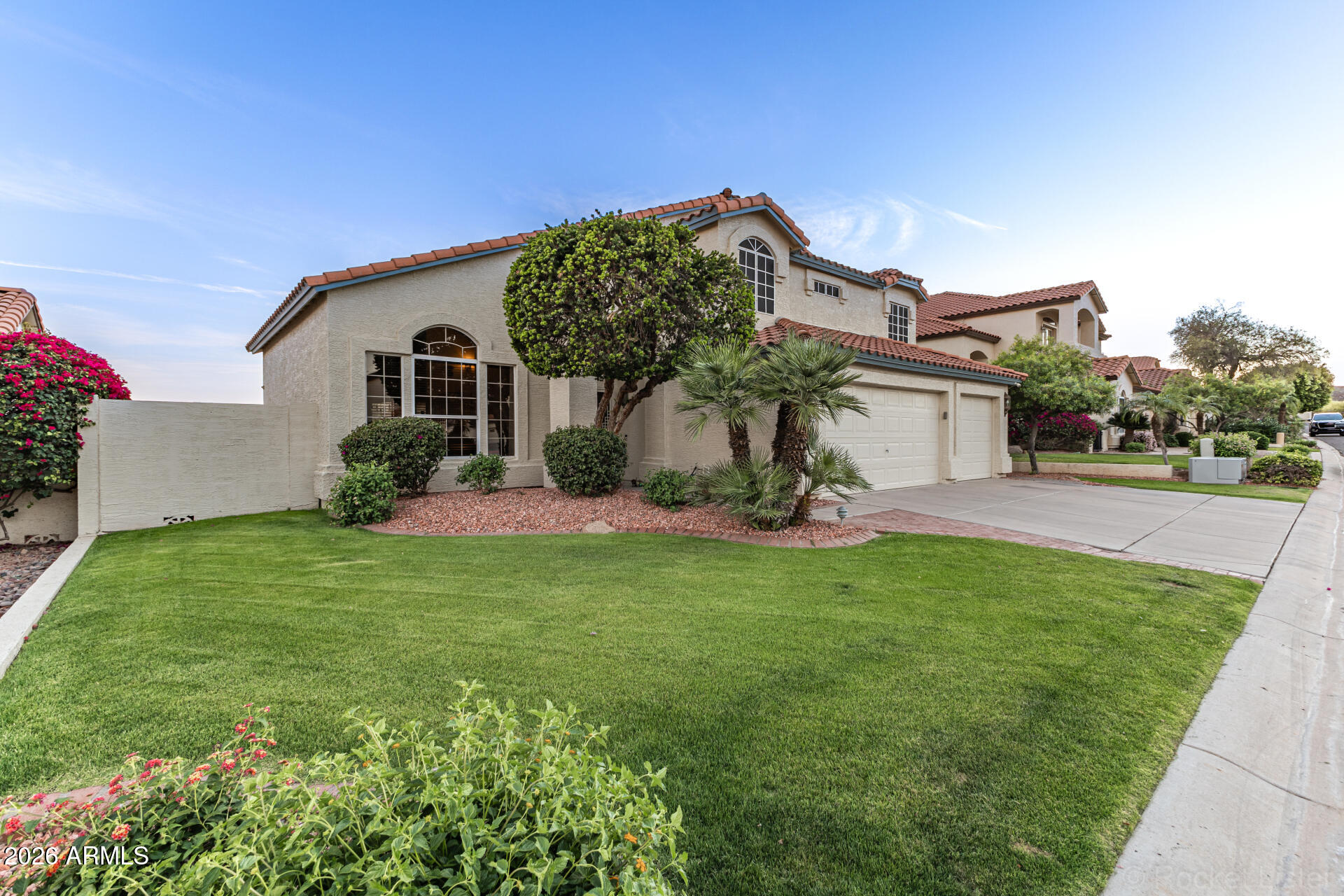 4627 E LA MIRADA Way
