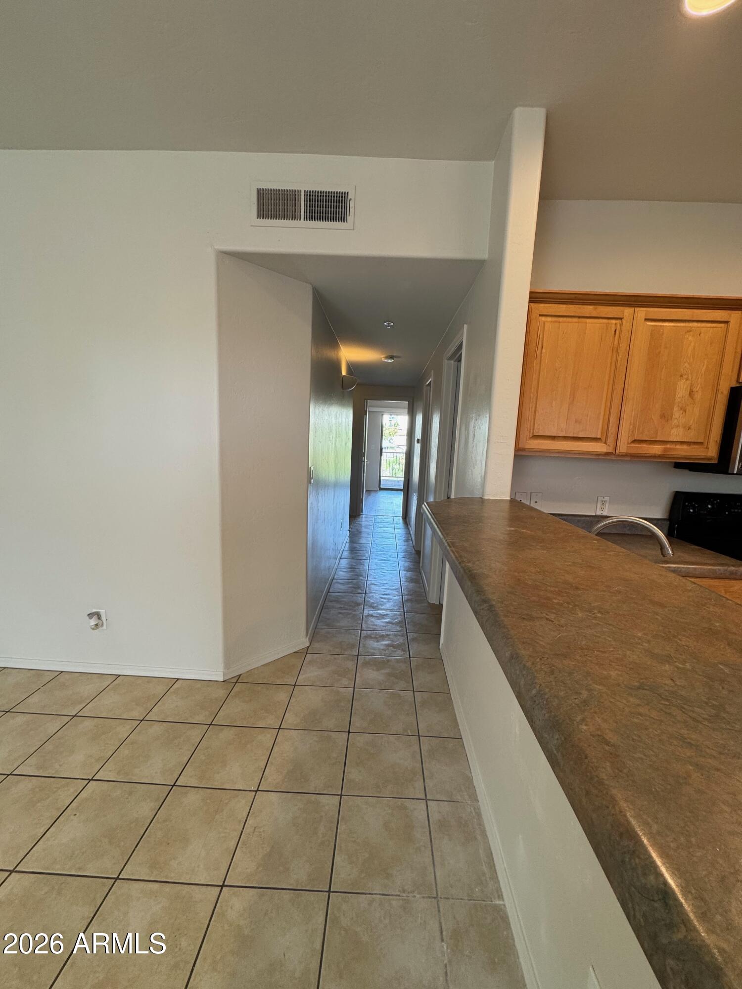 510 W University Drive 208