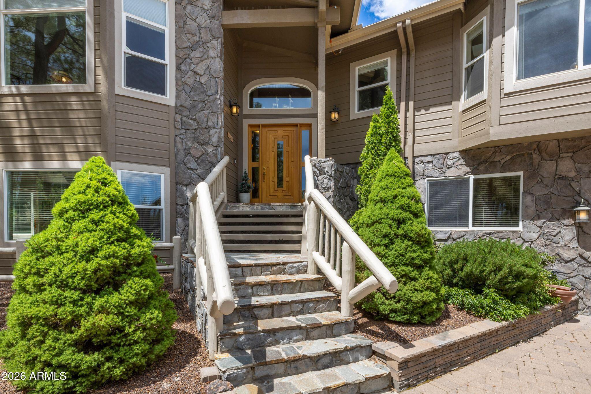 2600 W GENTLE BREEZE Way