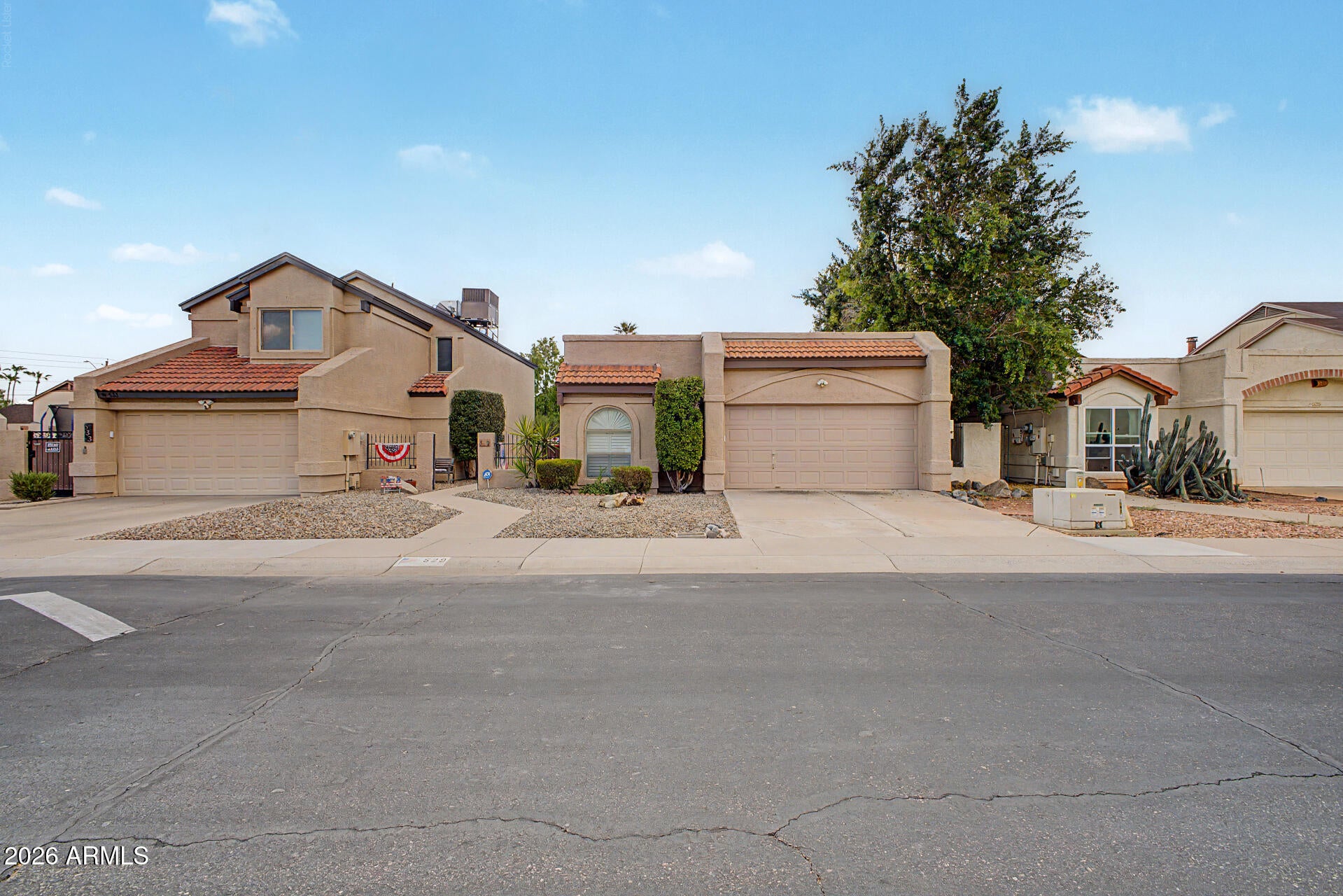 529 E KRISTAL Way