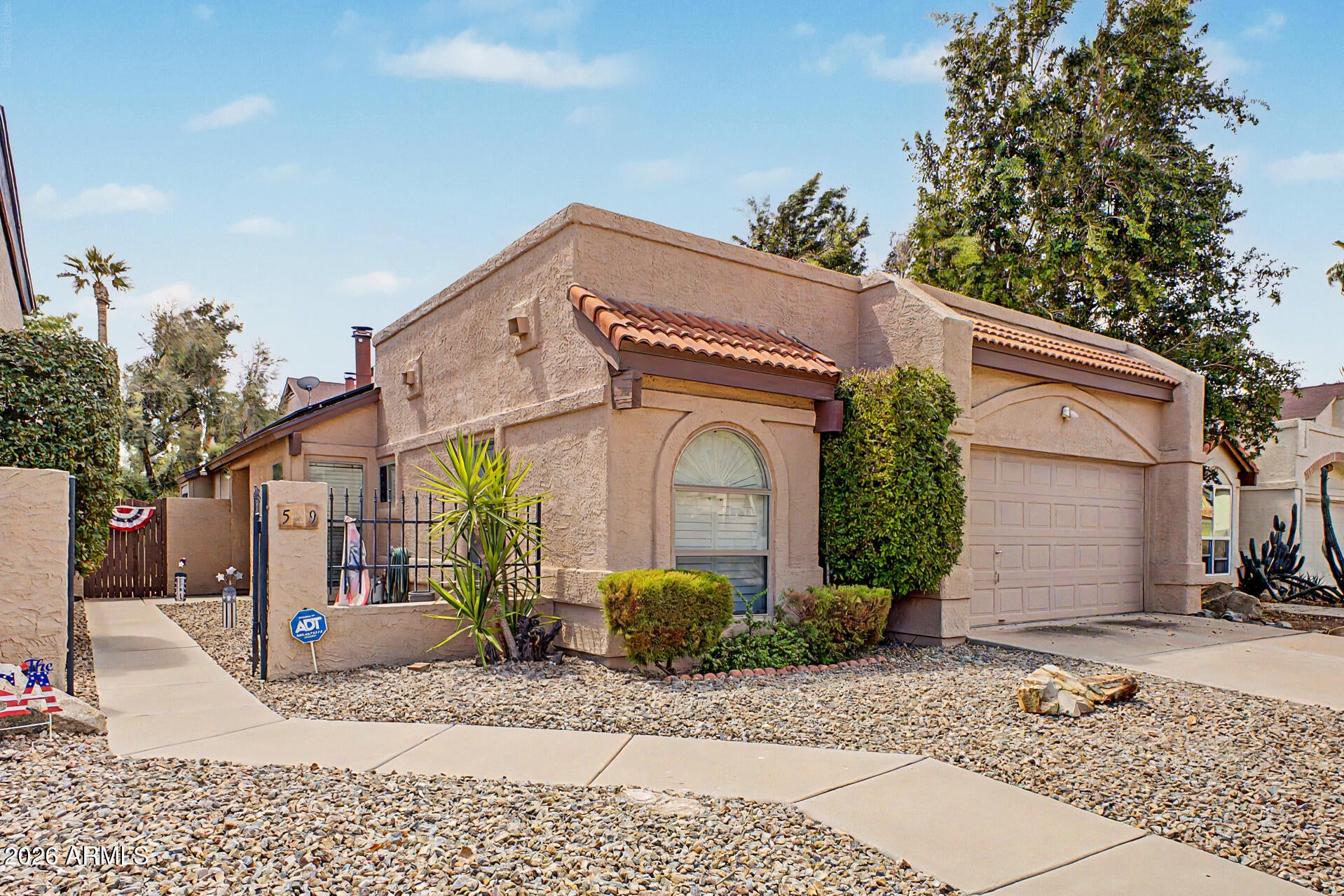529 E KRISTAL Way