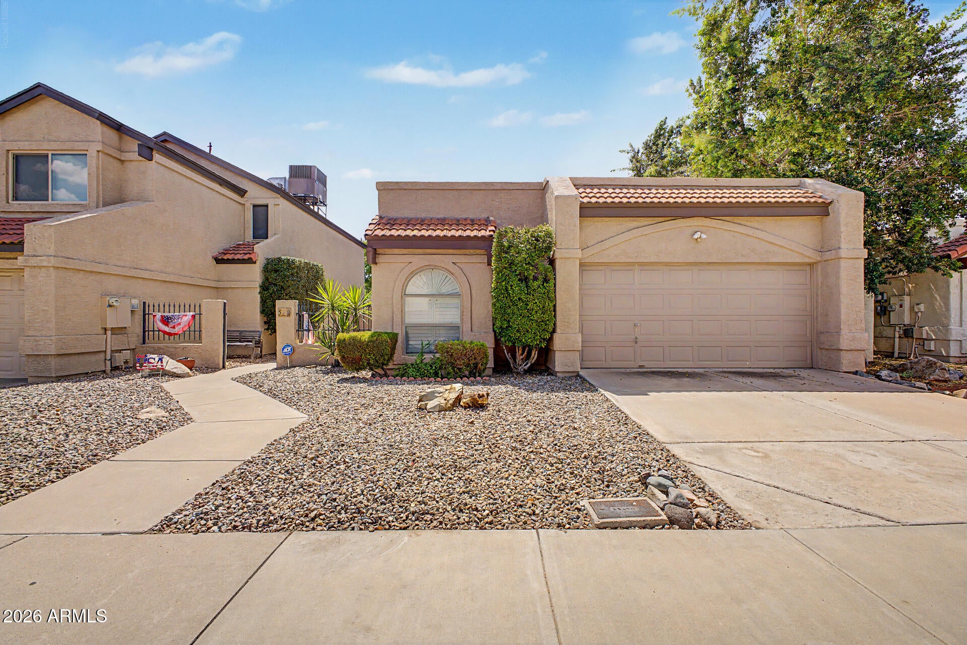 529 E KRISTAL Way
