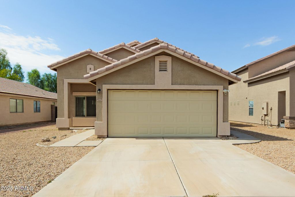 Photo of 3810 N 106th Drive, Avondale, AZ 85392 (MLS # 6932940)