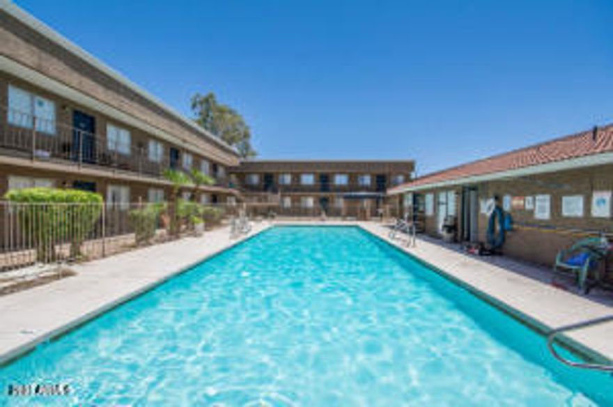 1 bed / 1 bath condo. Great investment property for investors. Close to 101/FRWY AND SR 51 Minutes from Desert ridge Market Place This complex offers amenities like a pool, Lush Landscaping. Close to shopping and dining. Tenant in place. Current rent $1050/mo. with room to raise rent. month to month lease.