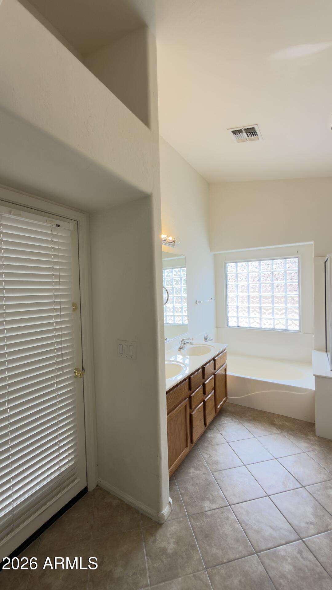 PARADISE VISTAS 2 - Residential