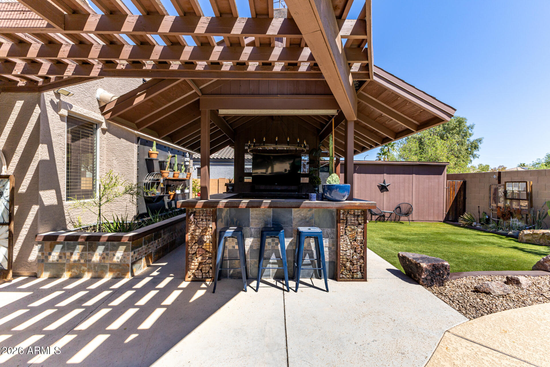 LOS PORTALES - Residential