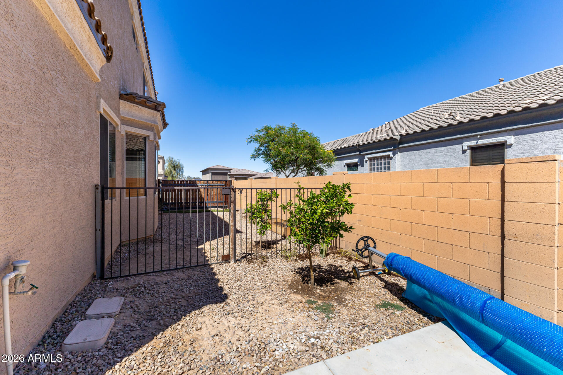 LOS PORTALES - Residential