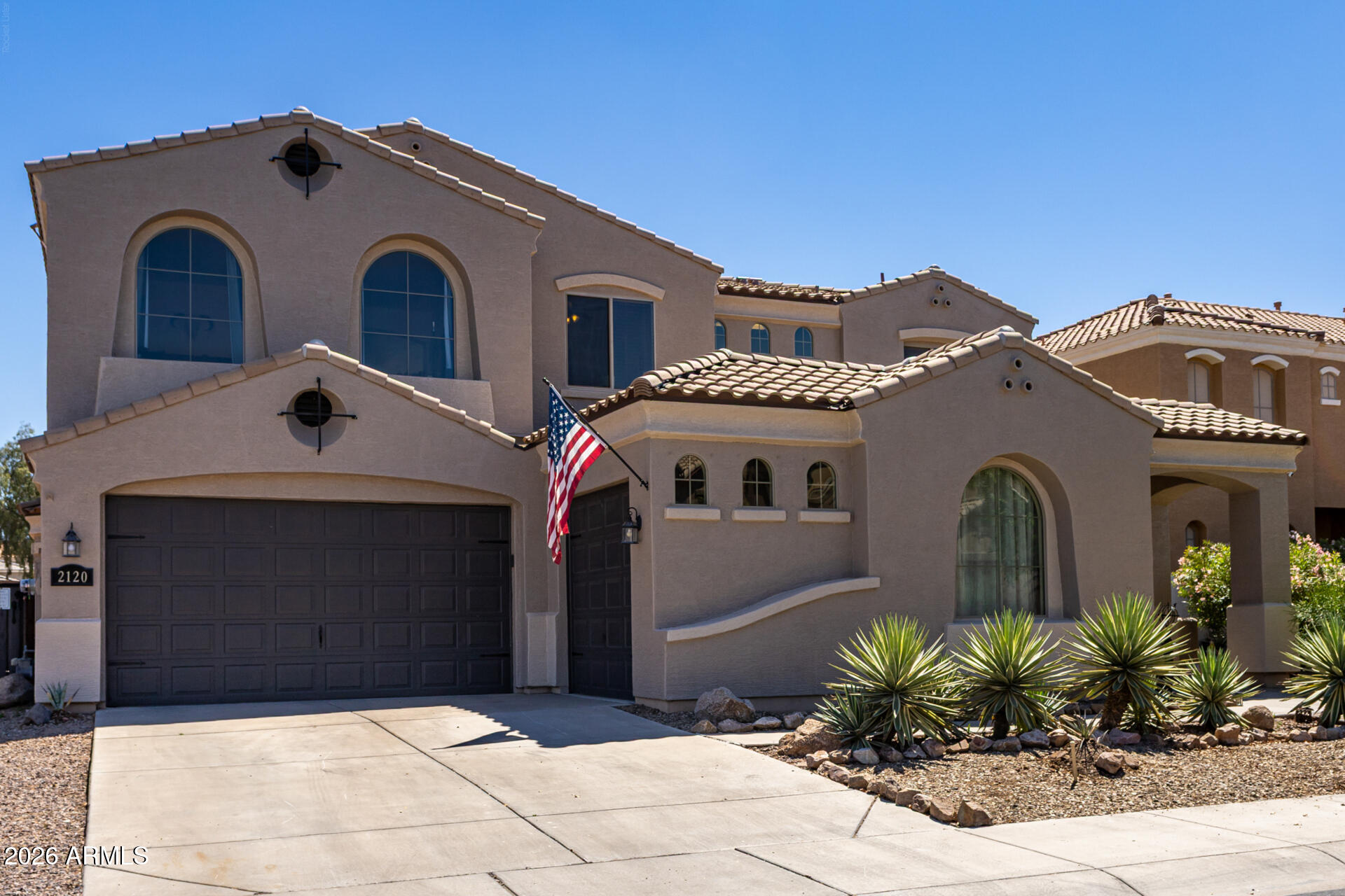 LOS PORTALES - Residential