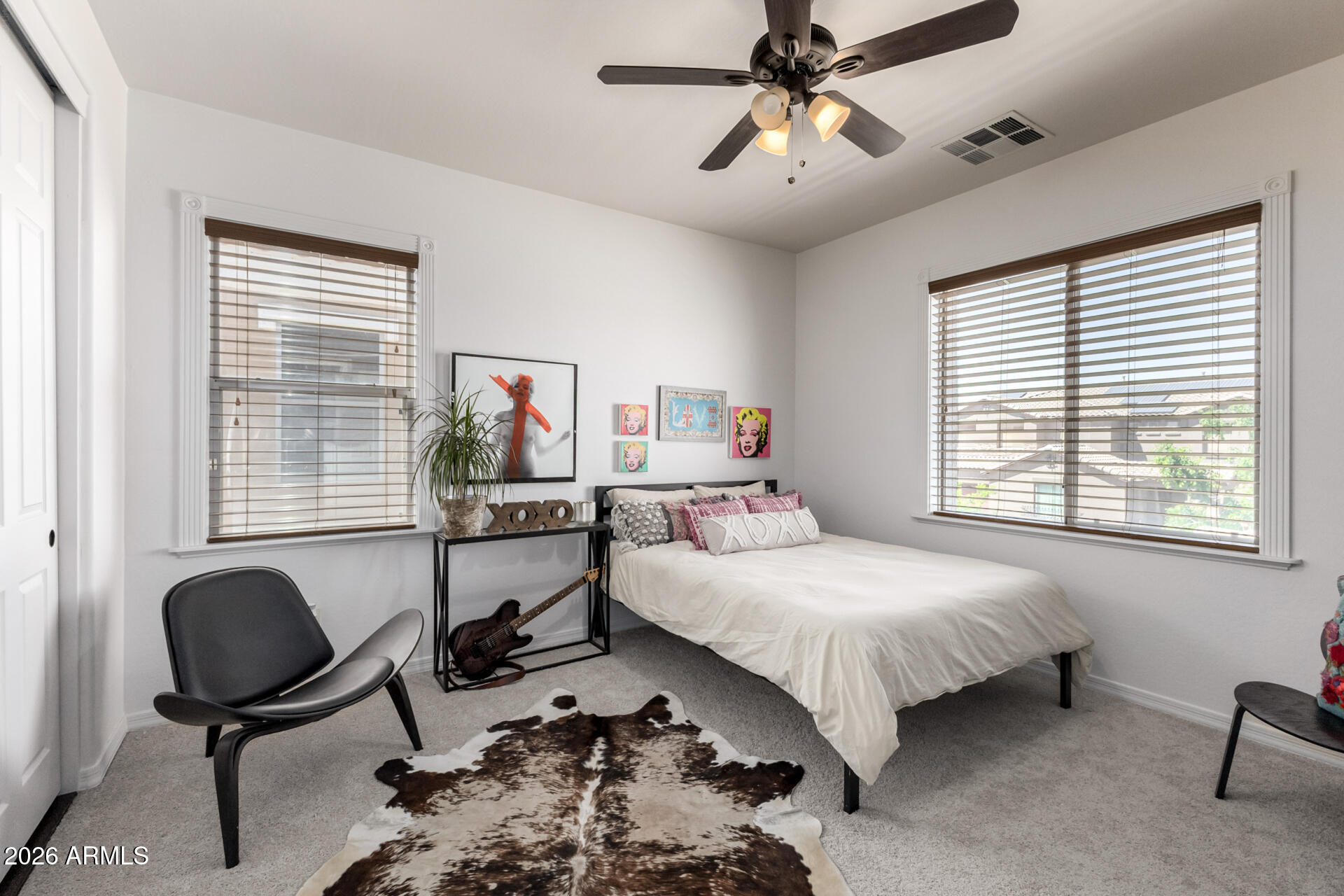 LOS PORTALES - Residential