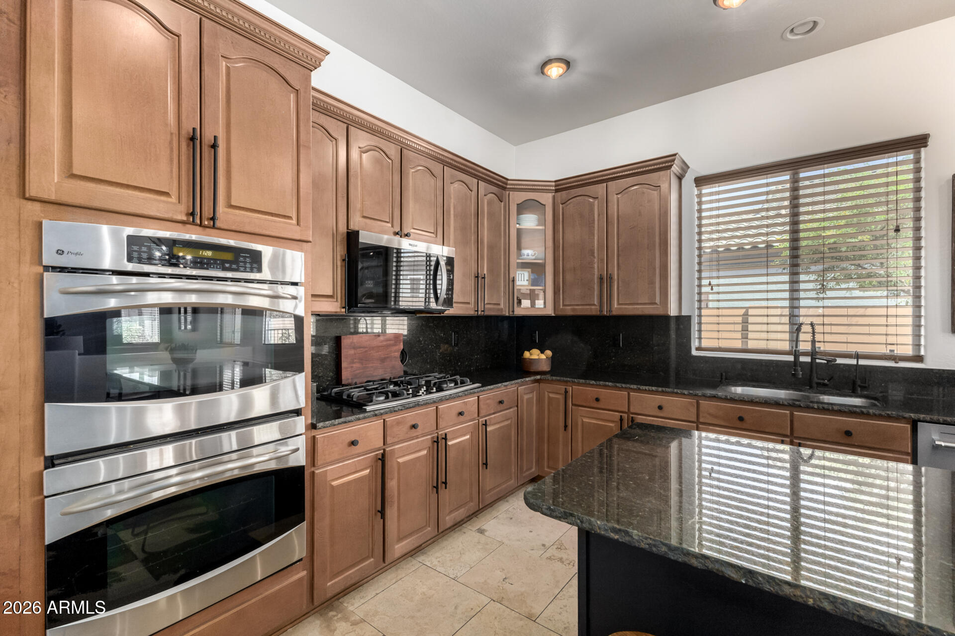 LOS PORTALES - Residential