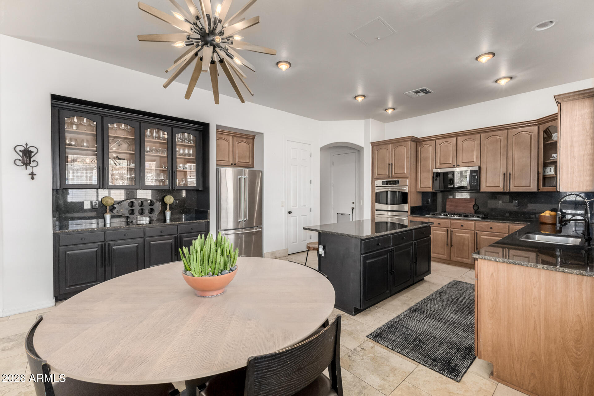 LOS PORTALES - Residential
