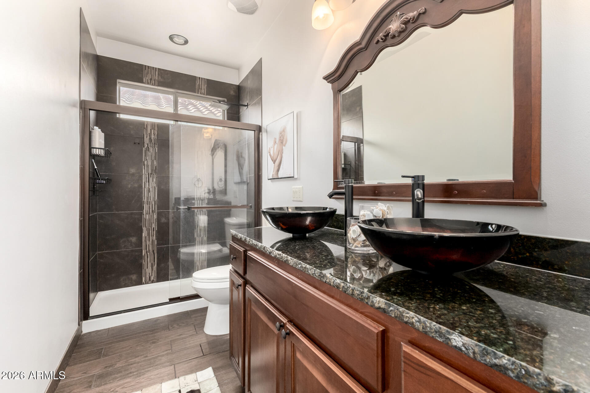 LOS PORTALES - Residential