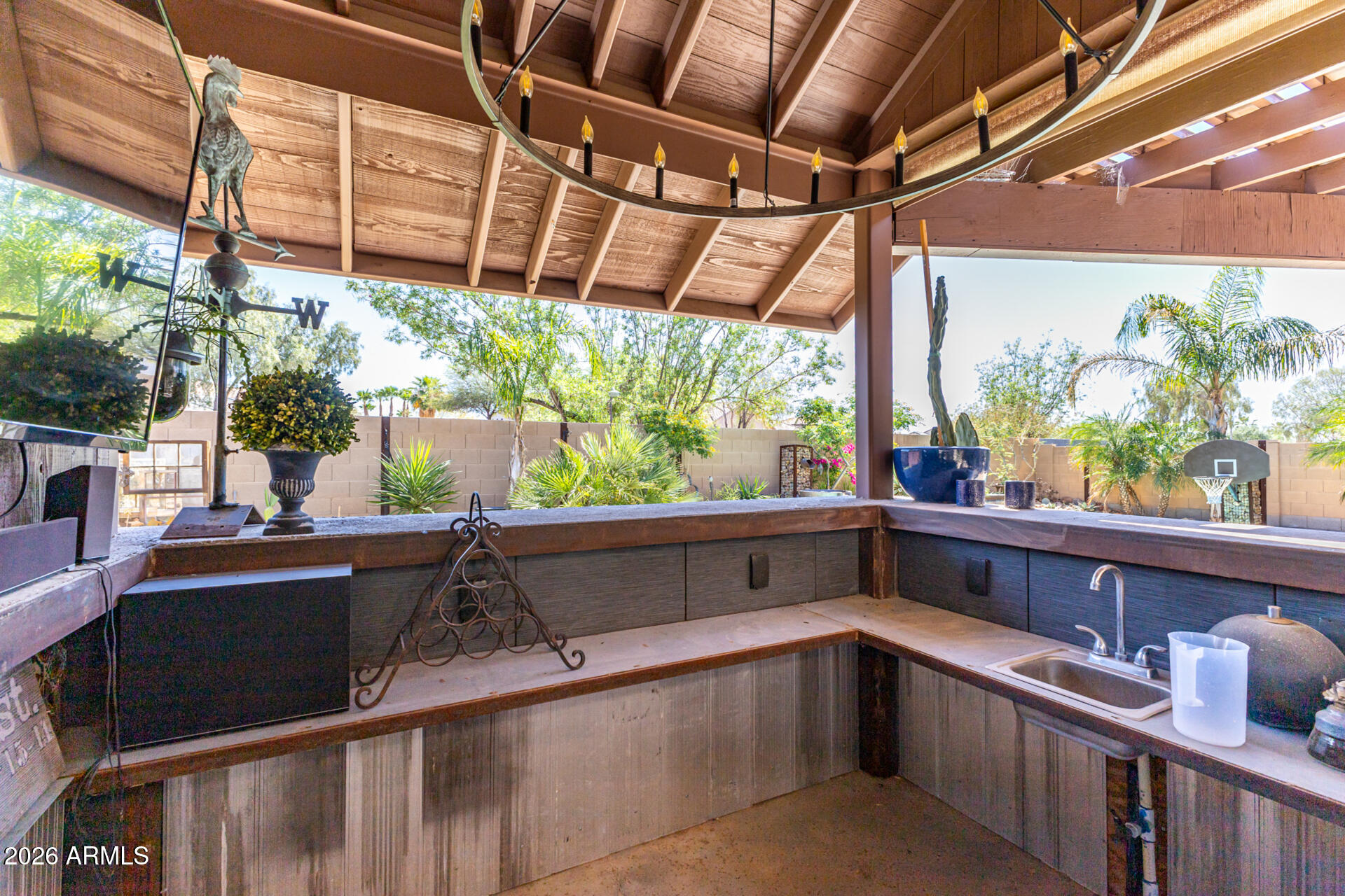 LOS PORTALES - Residential