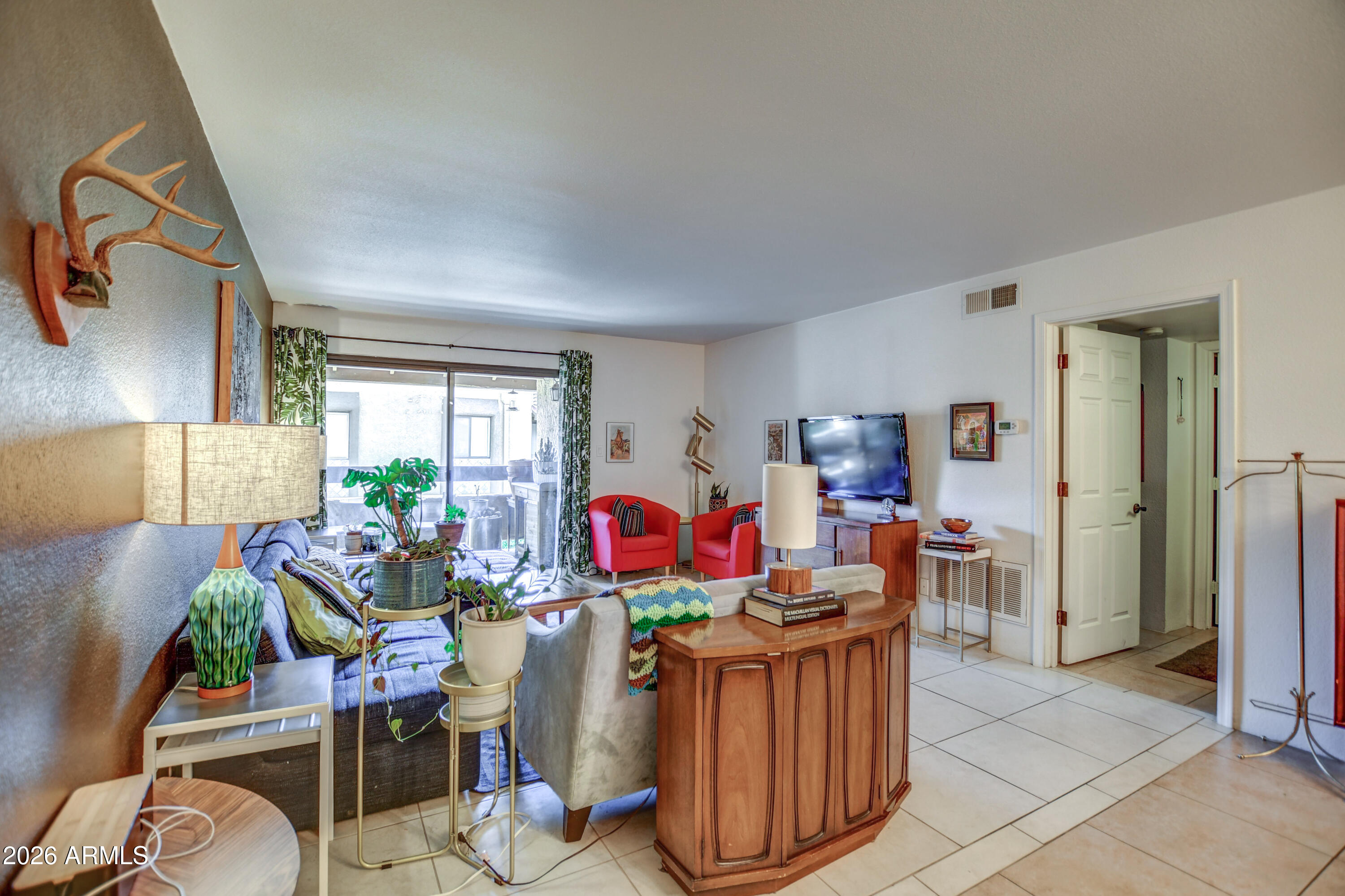 8500 E INDIAN SCHOOL Road 243