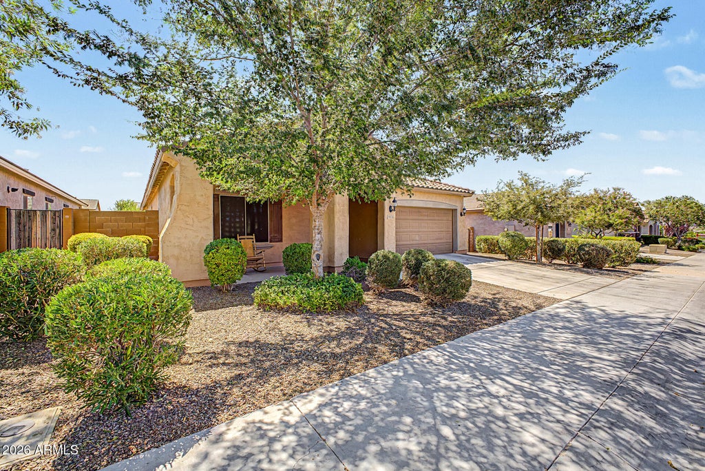 Photo of 19530 N 260th Drive, Buckeye, AZ 85396 (MLS # 7049399)