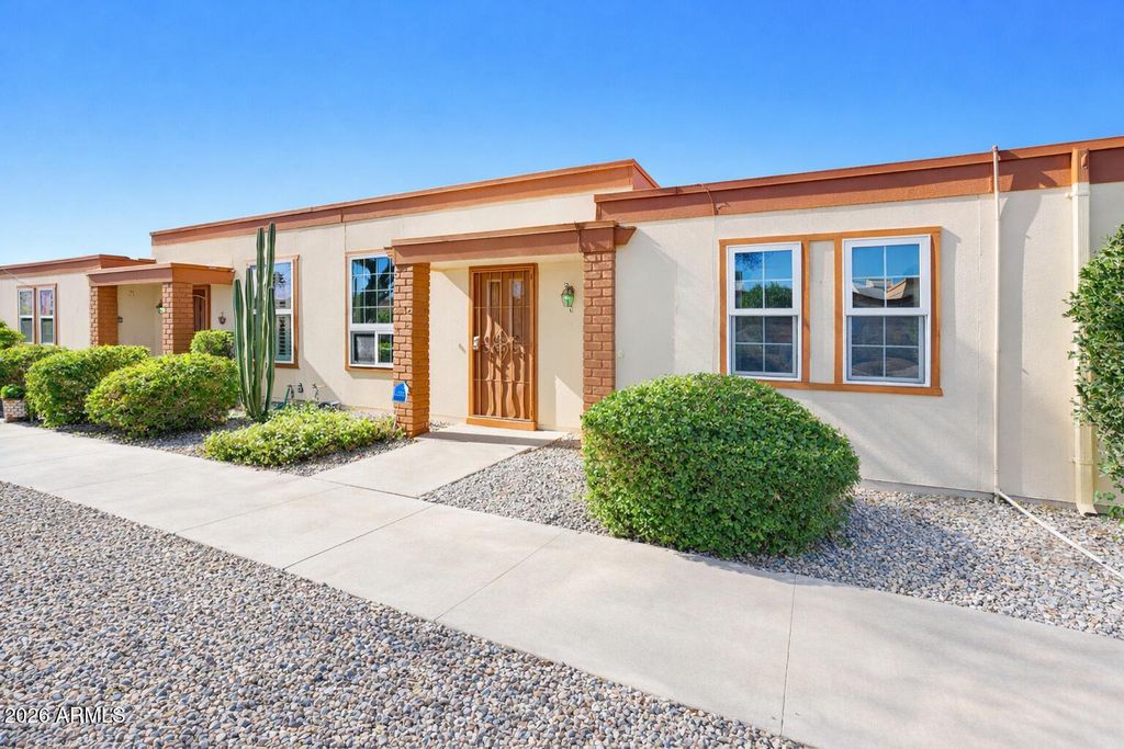 Photo of 10030 W Royal Oak Road #L, Sun City, AZ 85351 (MLS # 6978759)