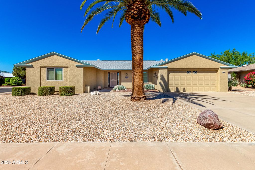 Photo of 15410 N Ridgeview Road, Sun City, AZ 85351 (MLS # 6924425)