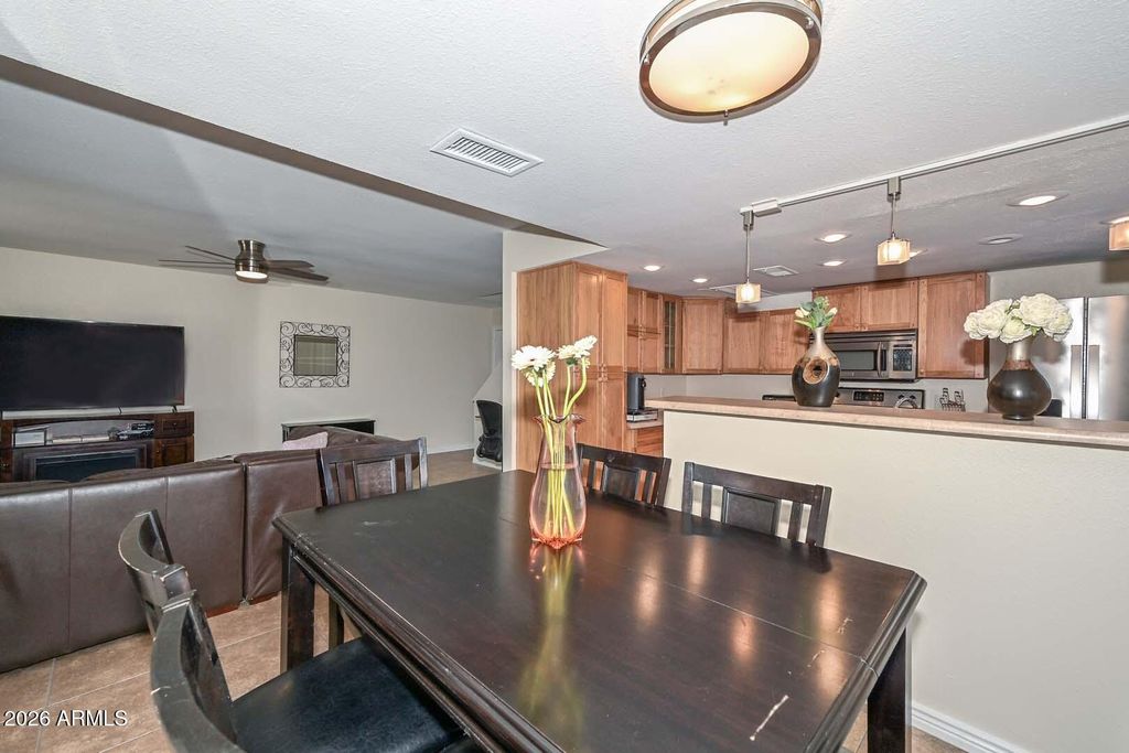 Photo of 202 E Betty Elyse Lane, Phoenix, AZ 85022 (MLS # 7030281)