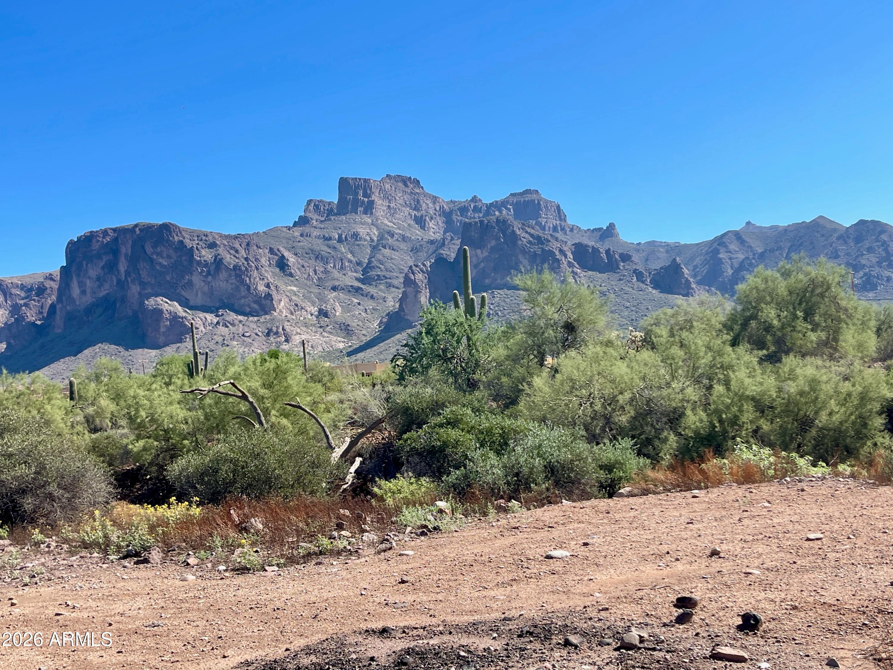 52XX E Scenic (Geronimo) Street -