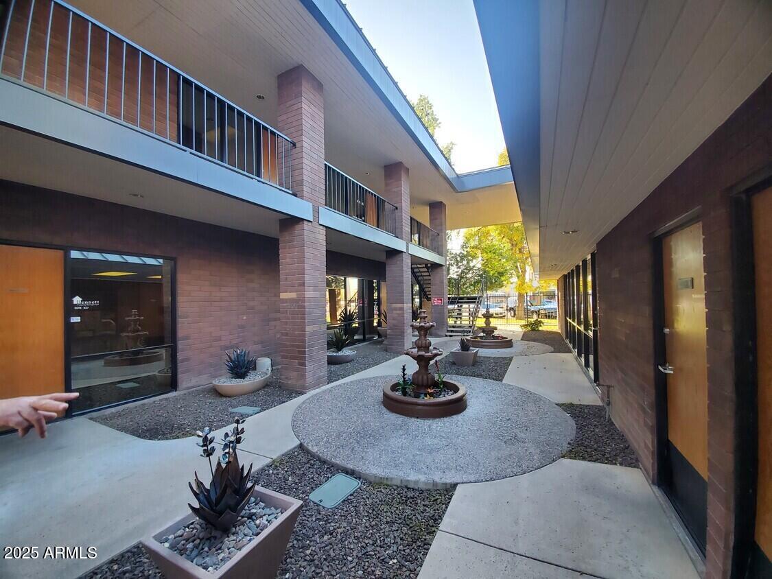 101 E 1ST Avenue 105