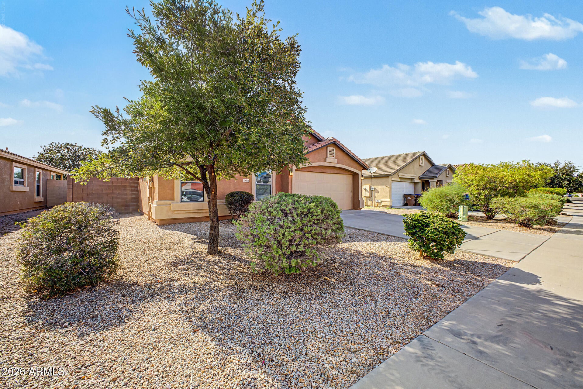 33288 N SANDSTONE Drive