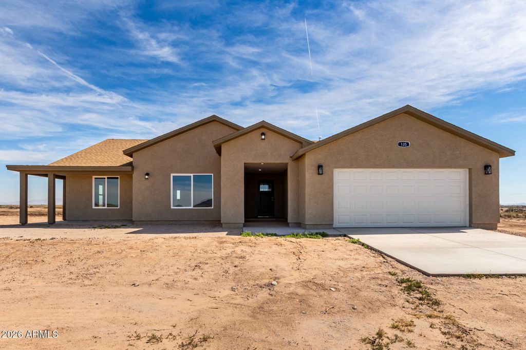 Photo of 135 N 386th Lane, Tonopah, AZ 85354 (MLS # 6992931)