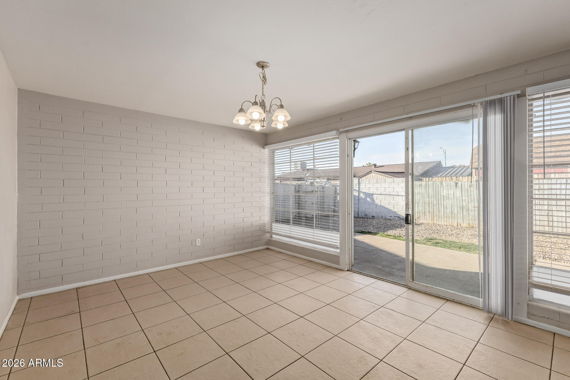 6124 W OREGON Avenue