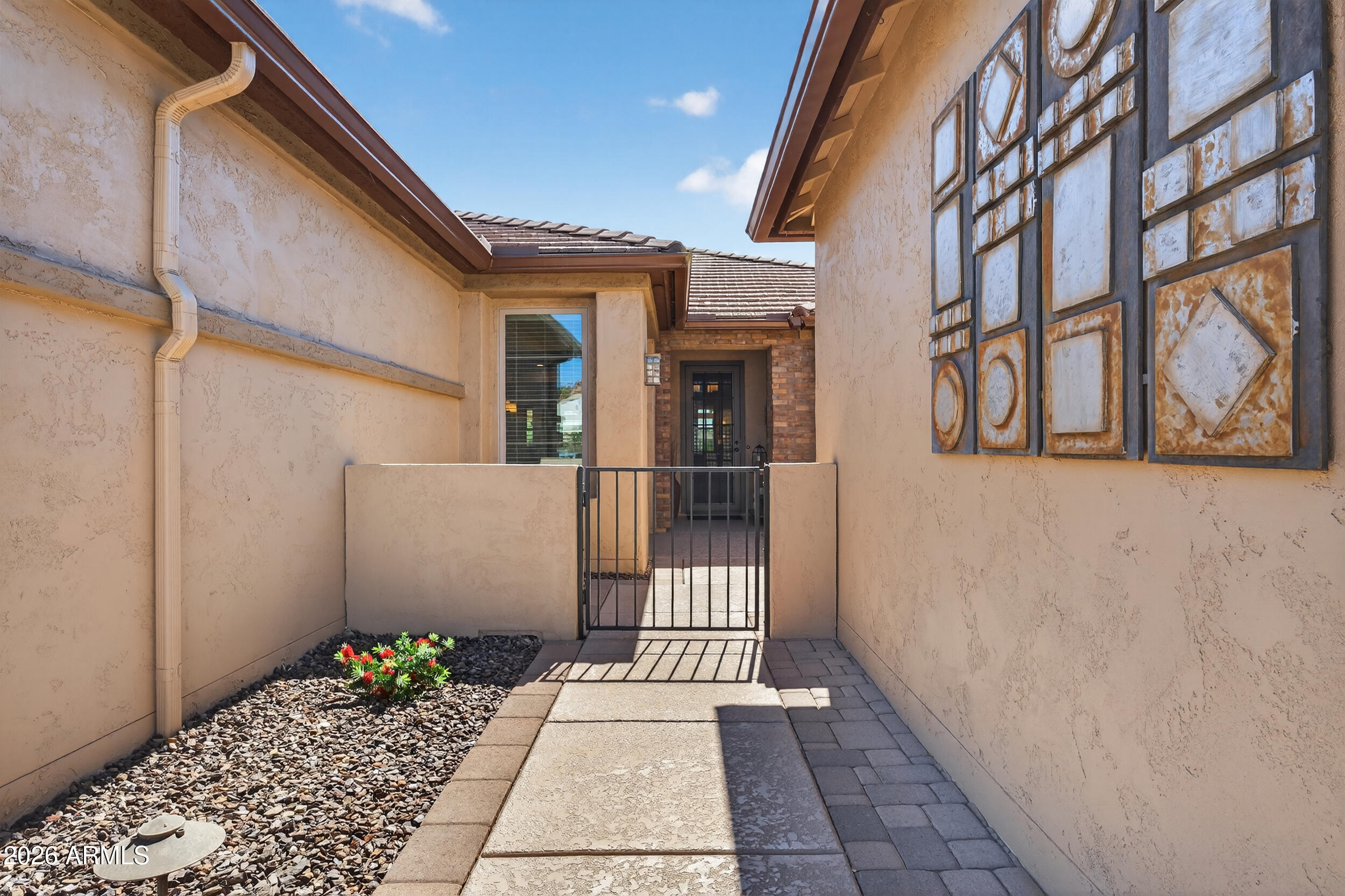 16441 W HOLLY Street