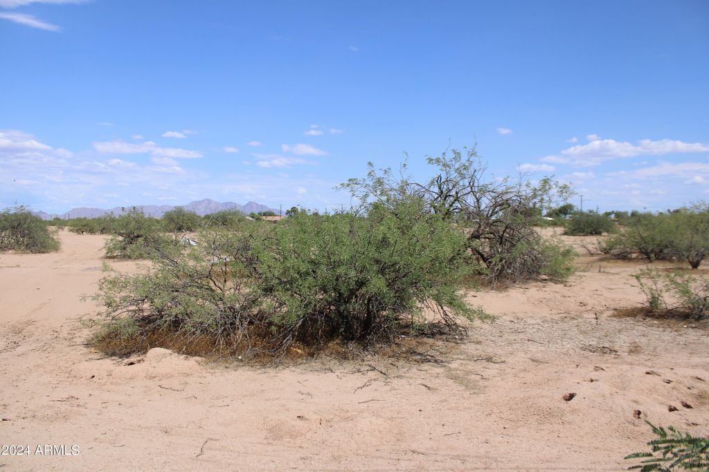 Photo of 4245 N Roble Circle #5, Eloy, AZ 85131 (MLS # 6909298)