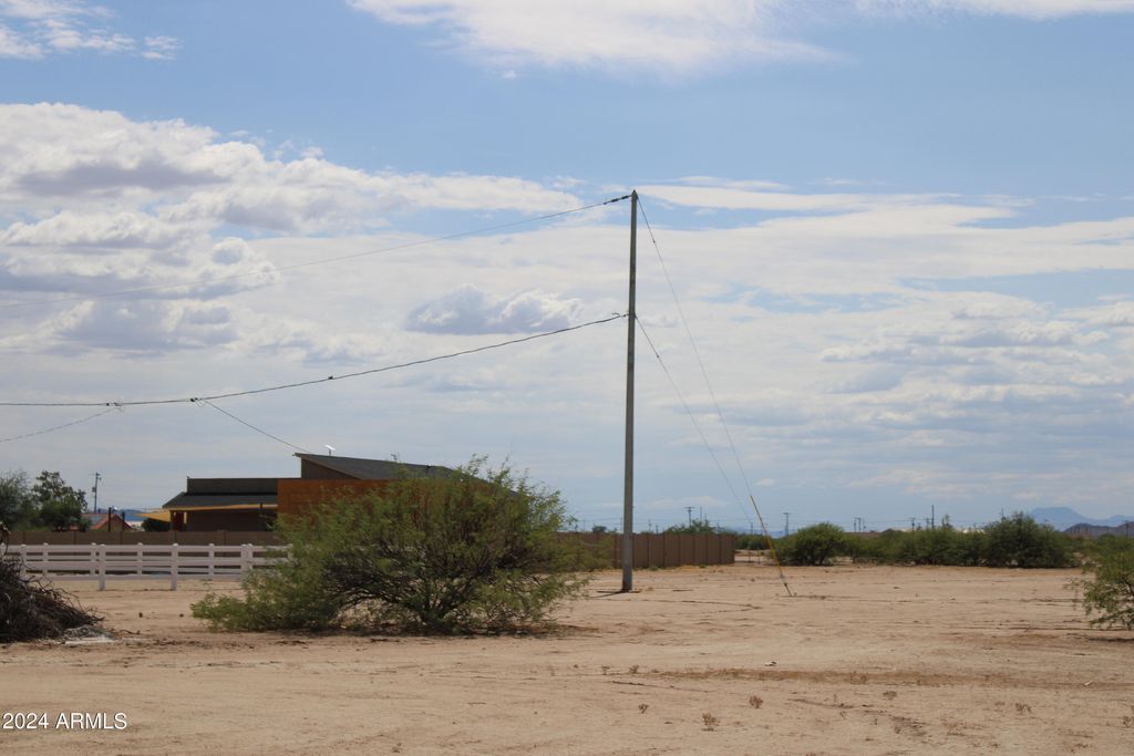 Photo of 4245 N Roble Circle #5, Eloy, AZ 85131 (MLS # 6909298)