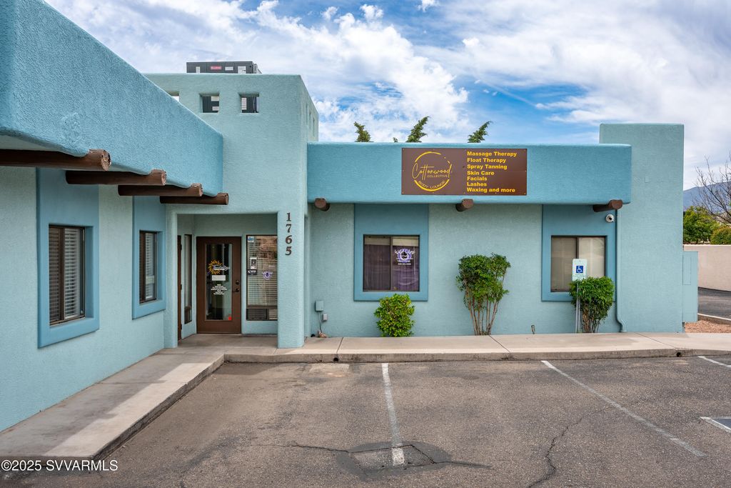 Photo of 1765 E Villa Drive, Cottonwood, AZ 86326 (MLS # 6935918)