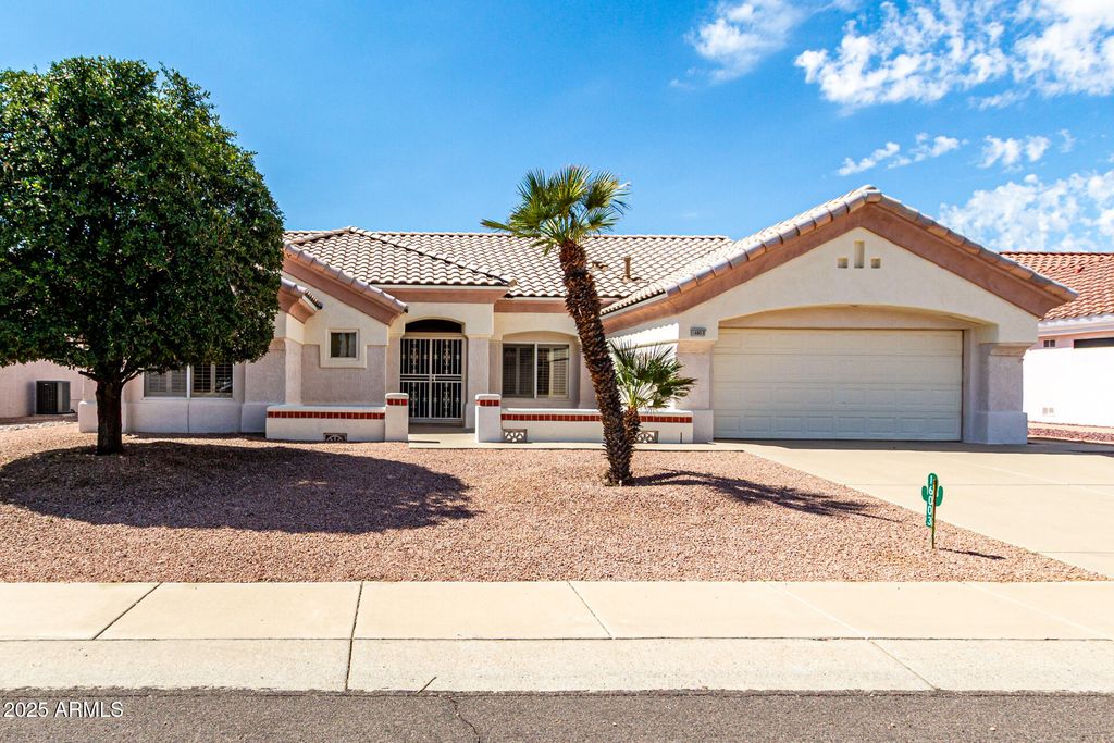 Photo of 16003 W Heritage Drive, Sun City West, AZ 85375 (MLS # 6921074)