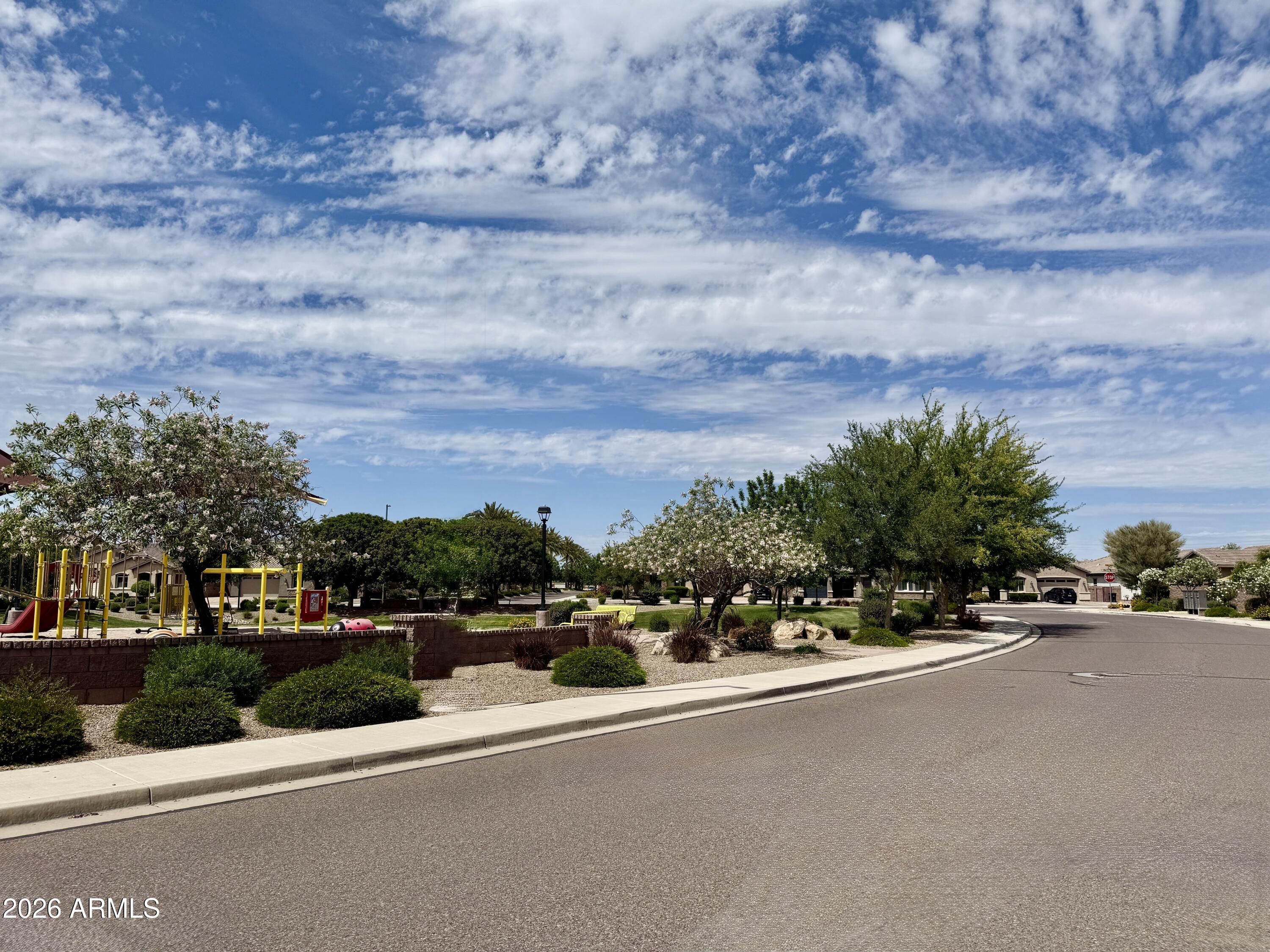 AUTUMN PARK - Residential