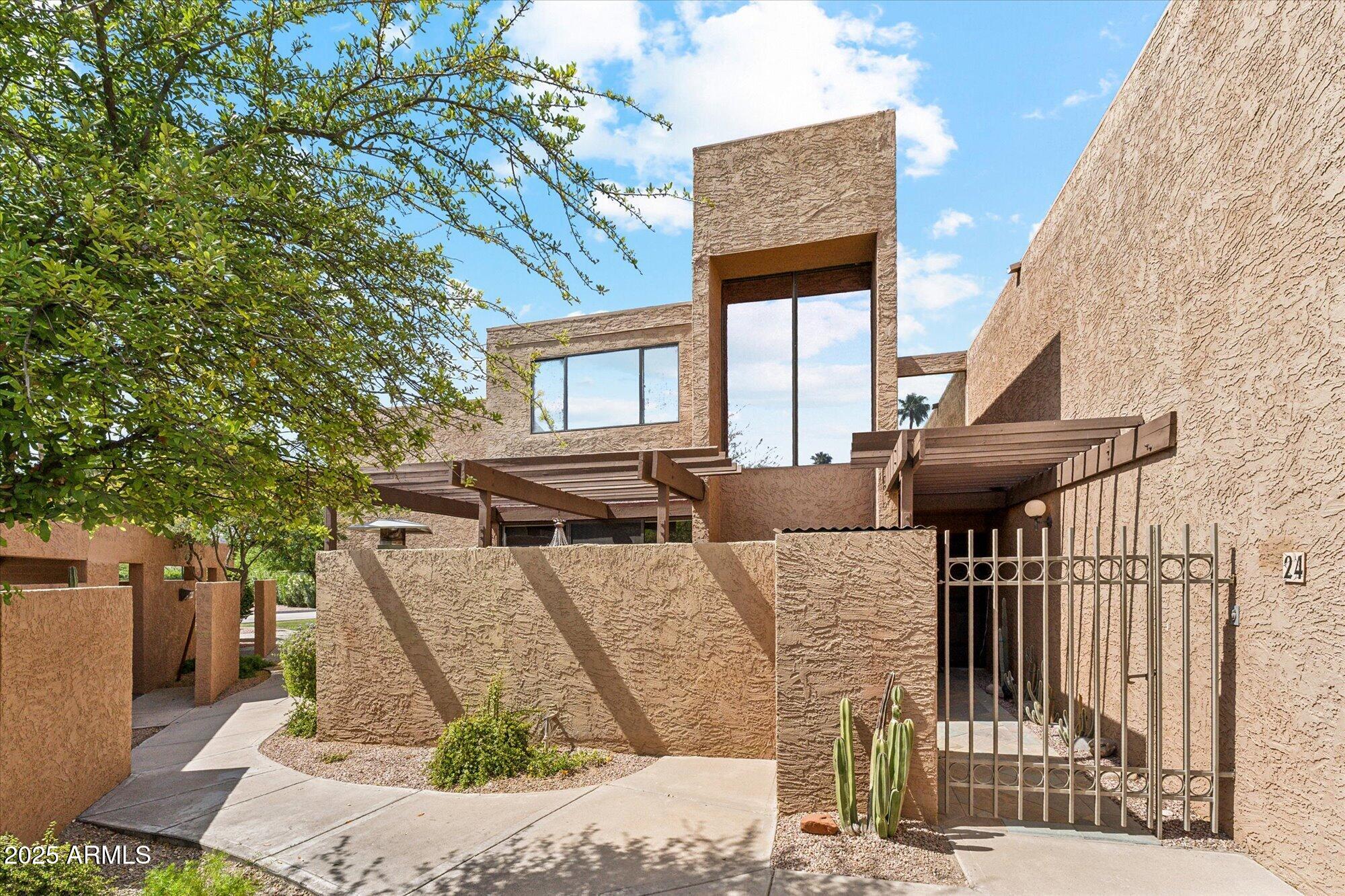 7401 N SCOTTSDALE Road 24