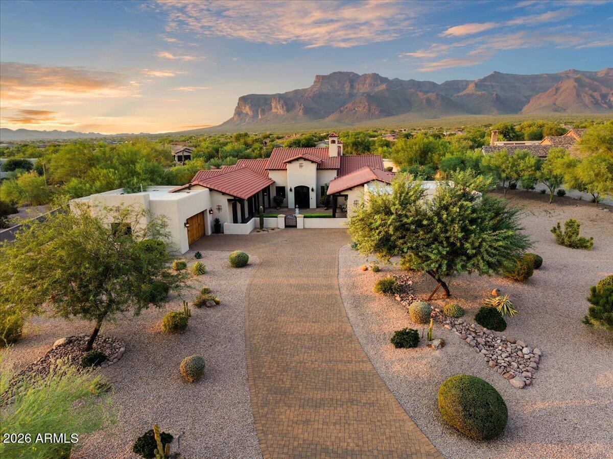 6860 E GRAY FOX Court