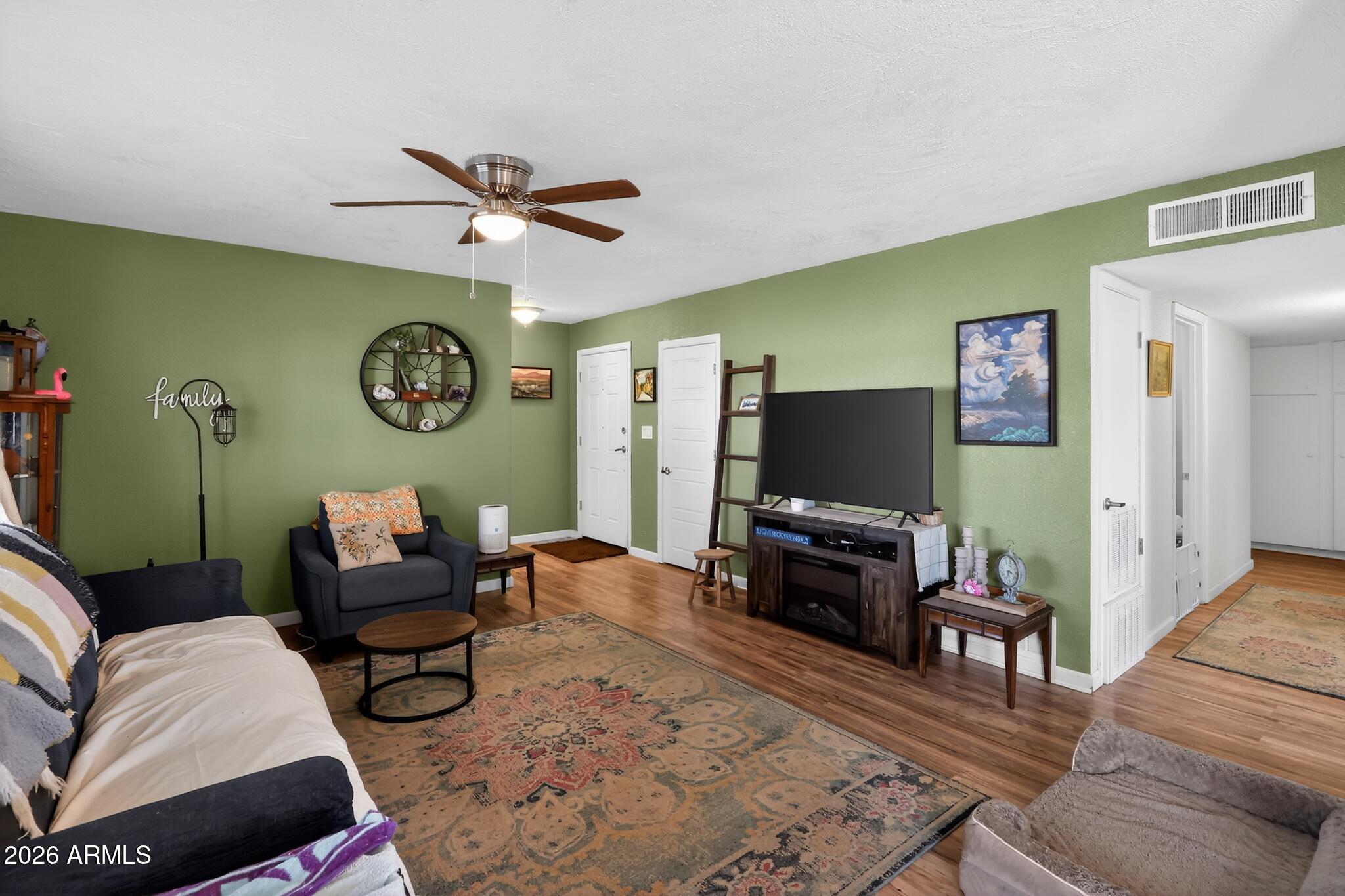 665 Calle Del Sud --