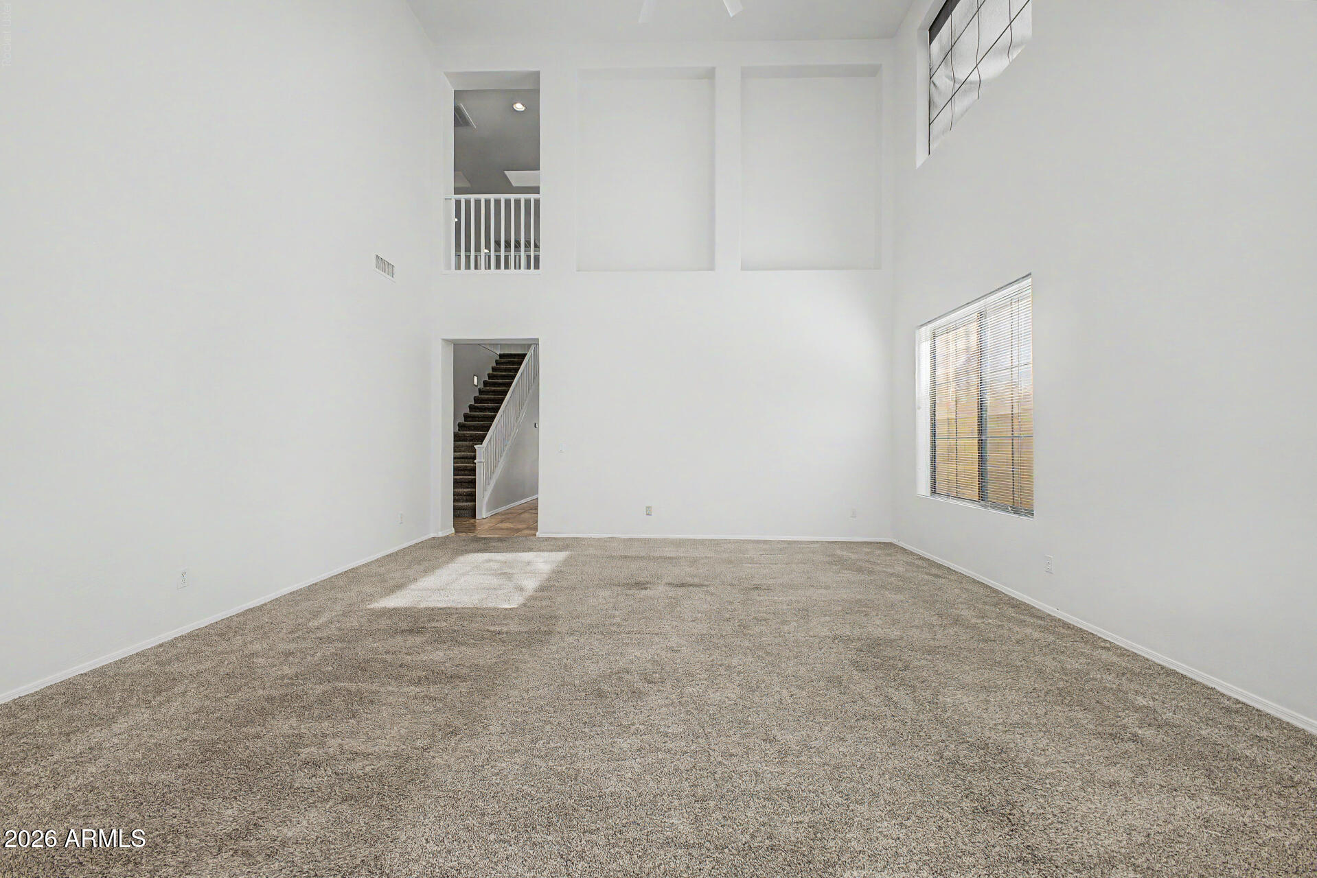 3337 W KING Drive