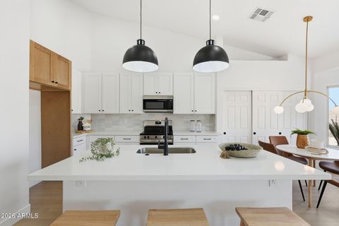 15221 S 47TH Way Phoenix AZ 85044