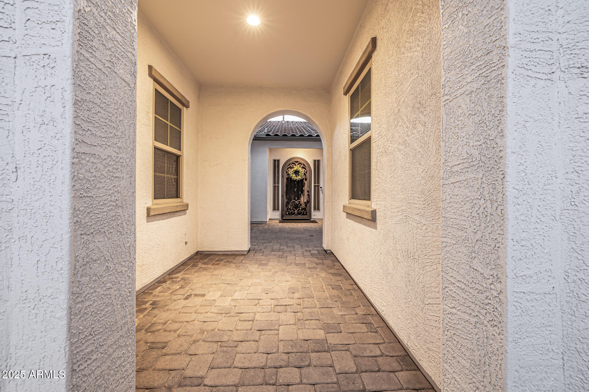 7588 S PEPPERTREE Drive