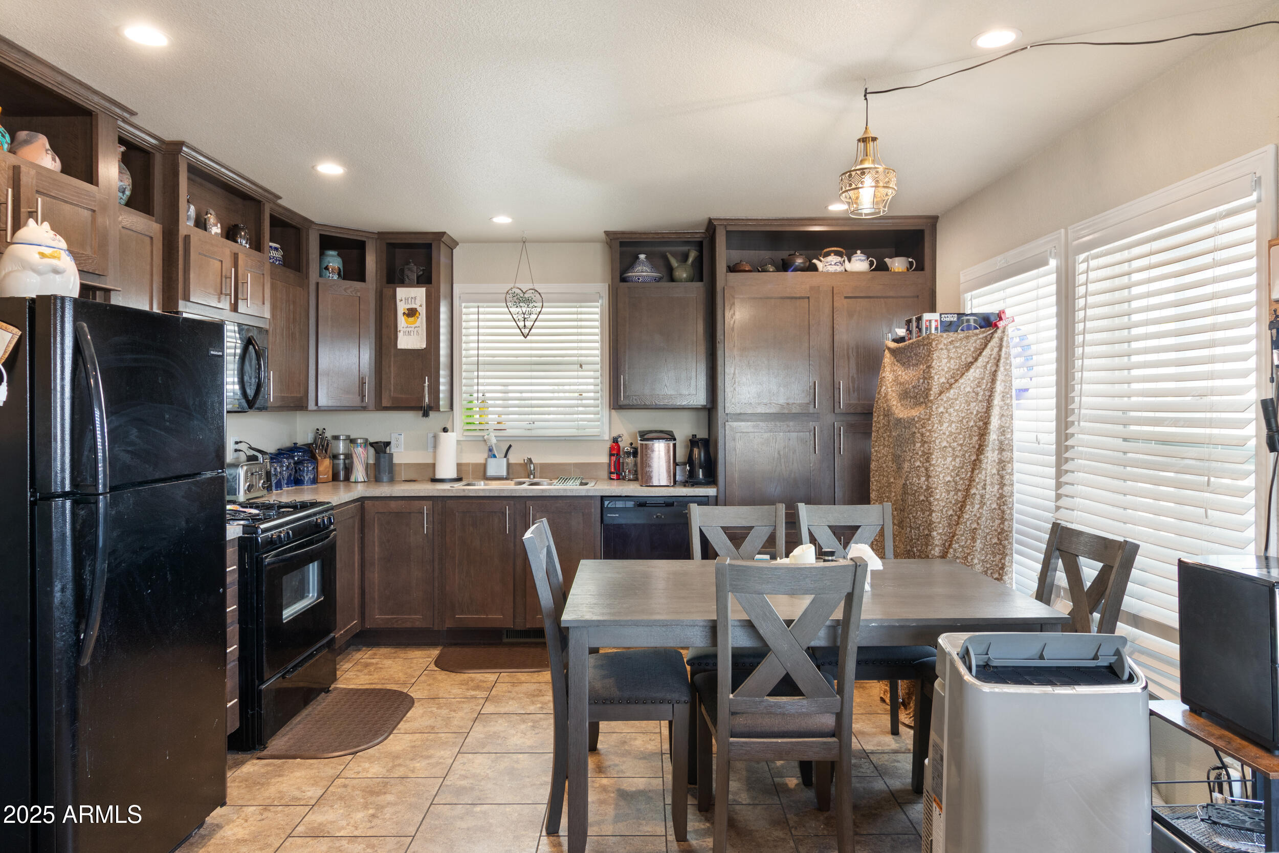 7807 E MAIN Street H25