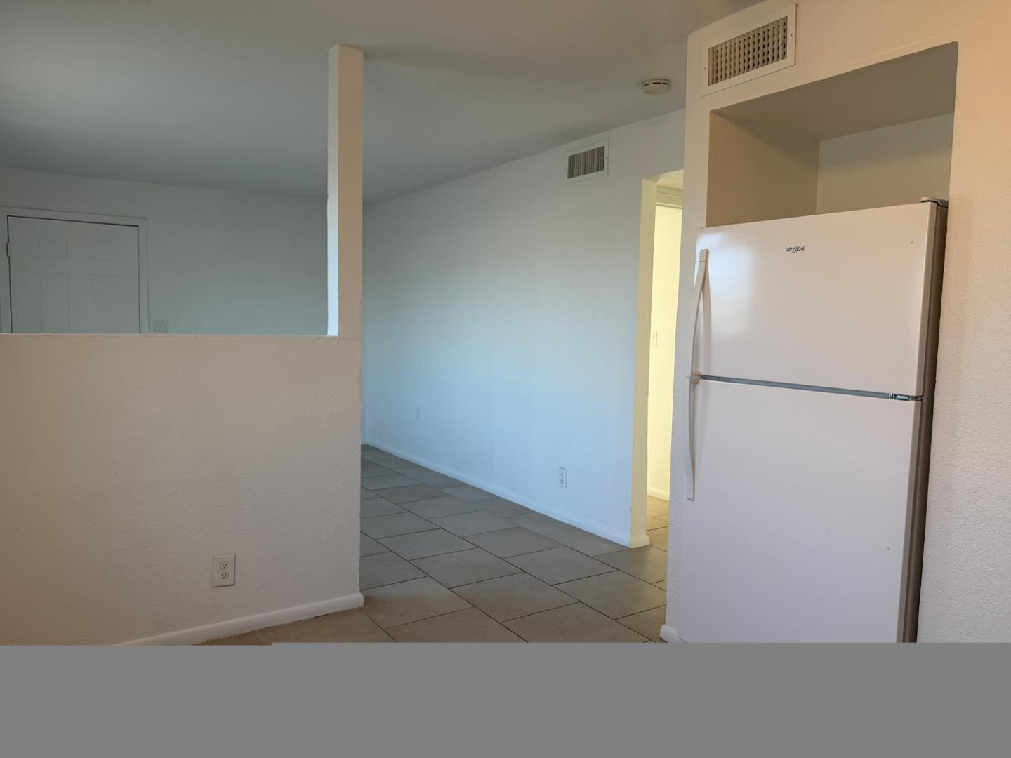 2553 E Pueblo Avenue 1