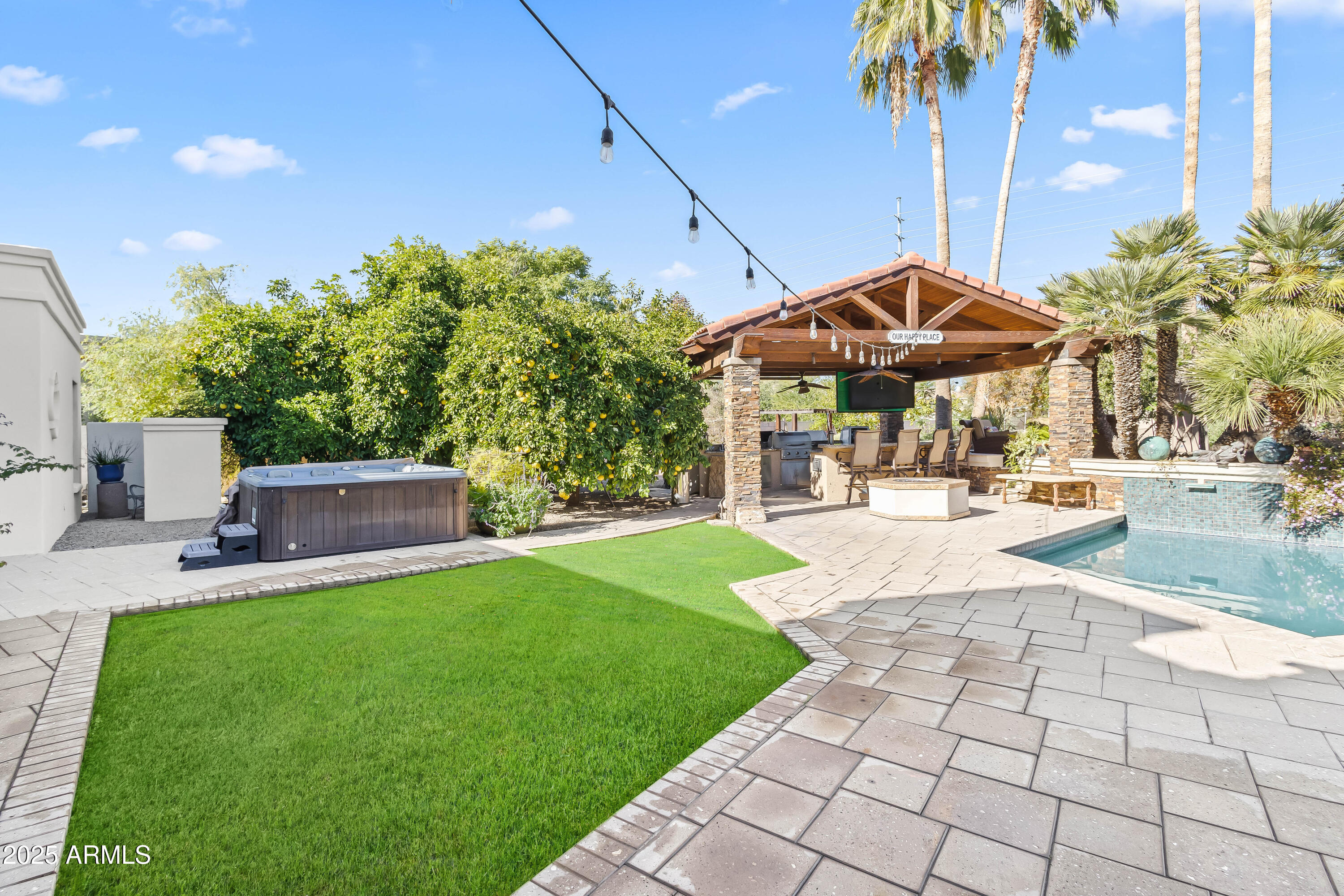 8150 E APPALOOSA Trail
