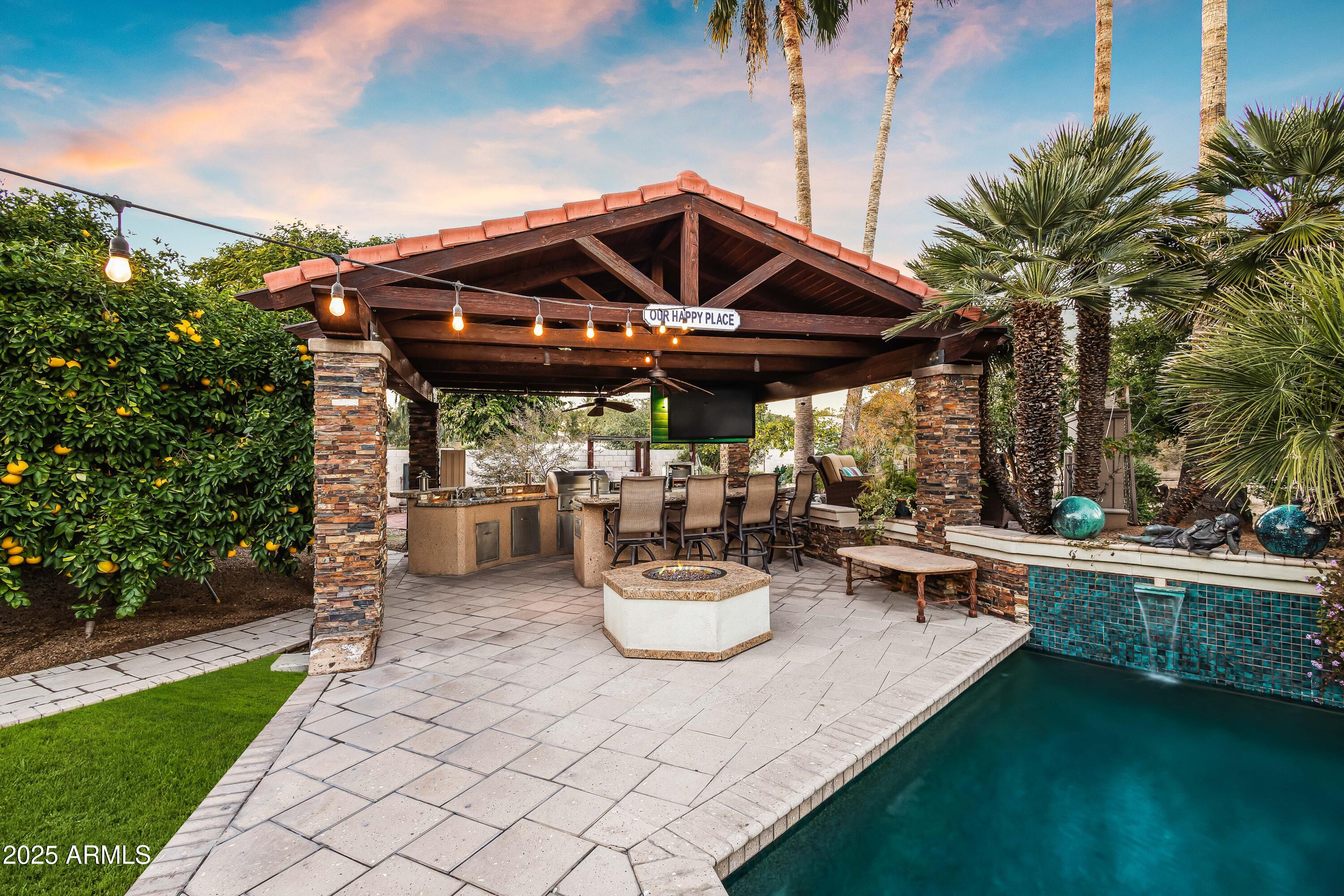 8150 E APPALOOSA Trail