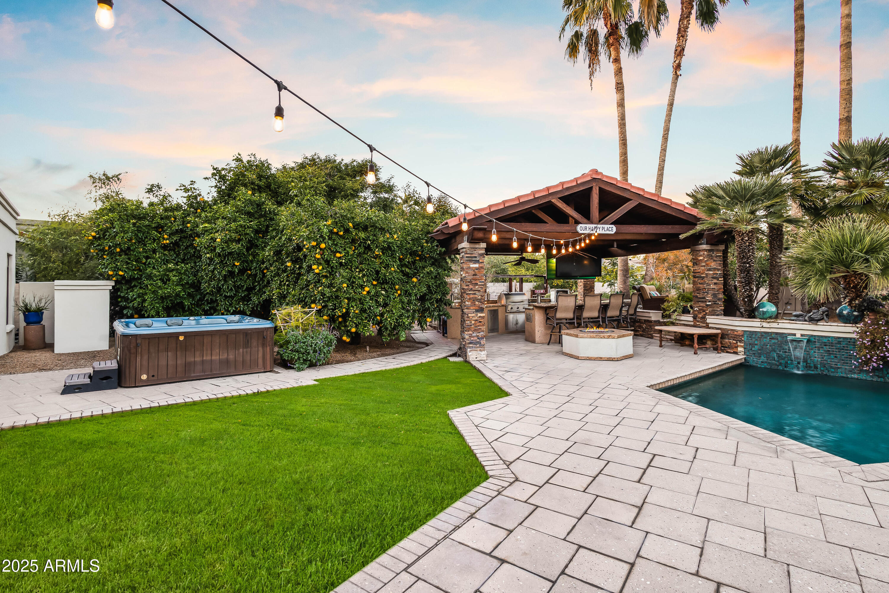 8150 E APPALOOSA Trail