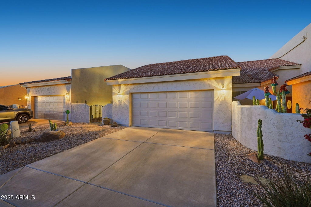 Photo of 8762 E Sandtrap Court, Gold Canyon, AZ 85118 (MLS # 7078042)