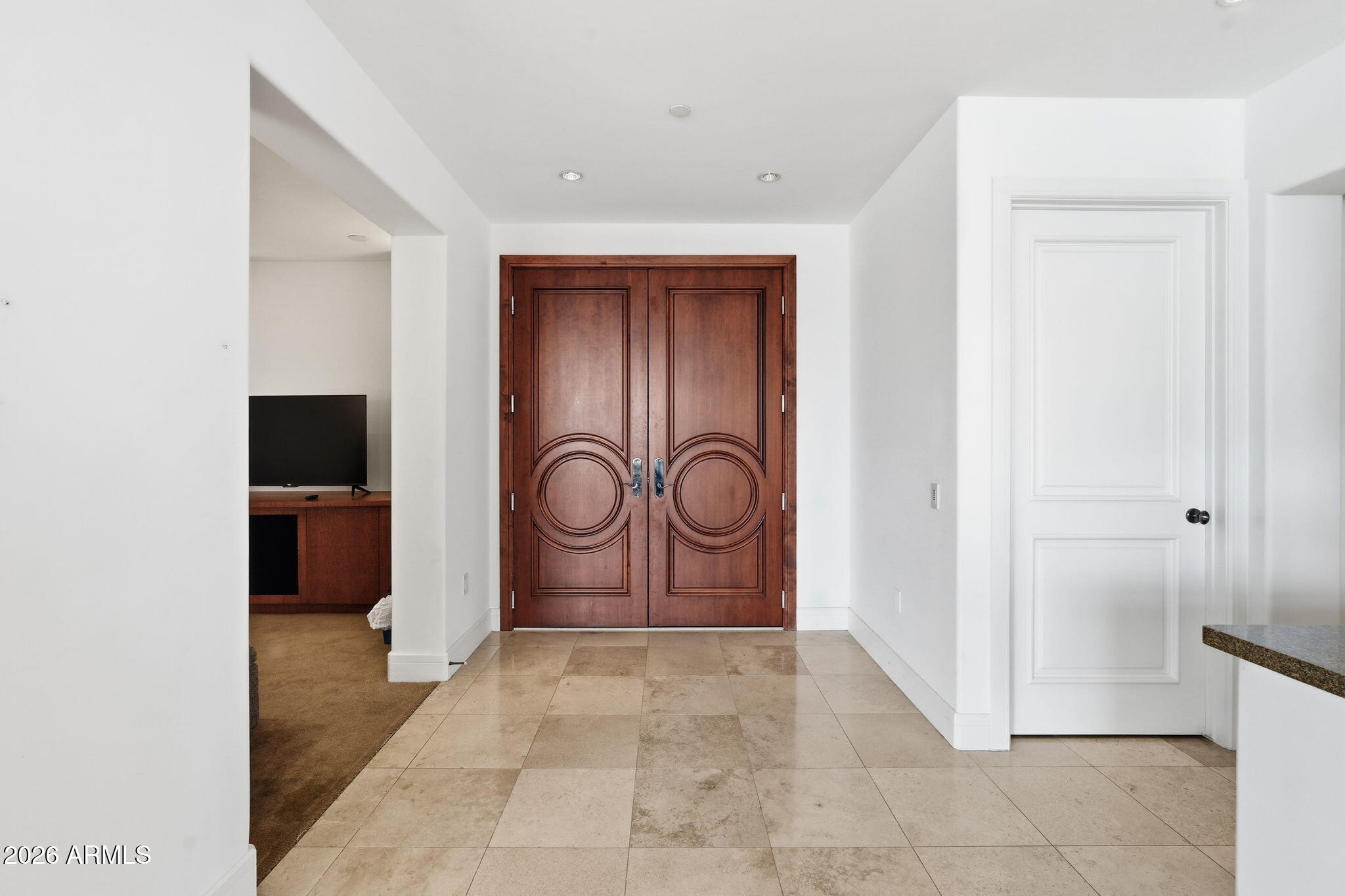 2402 E ESPLANADE Lane 901